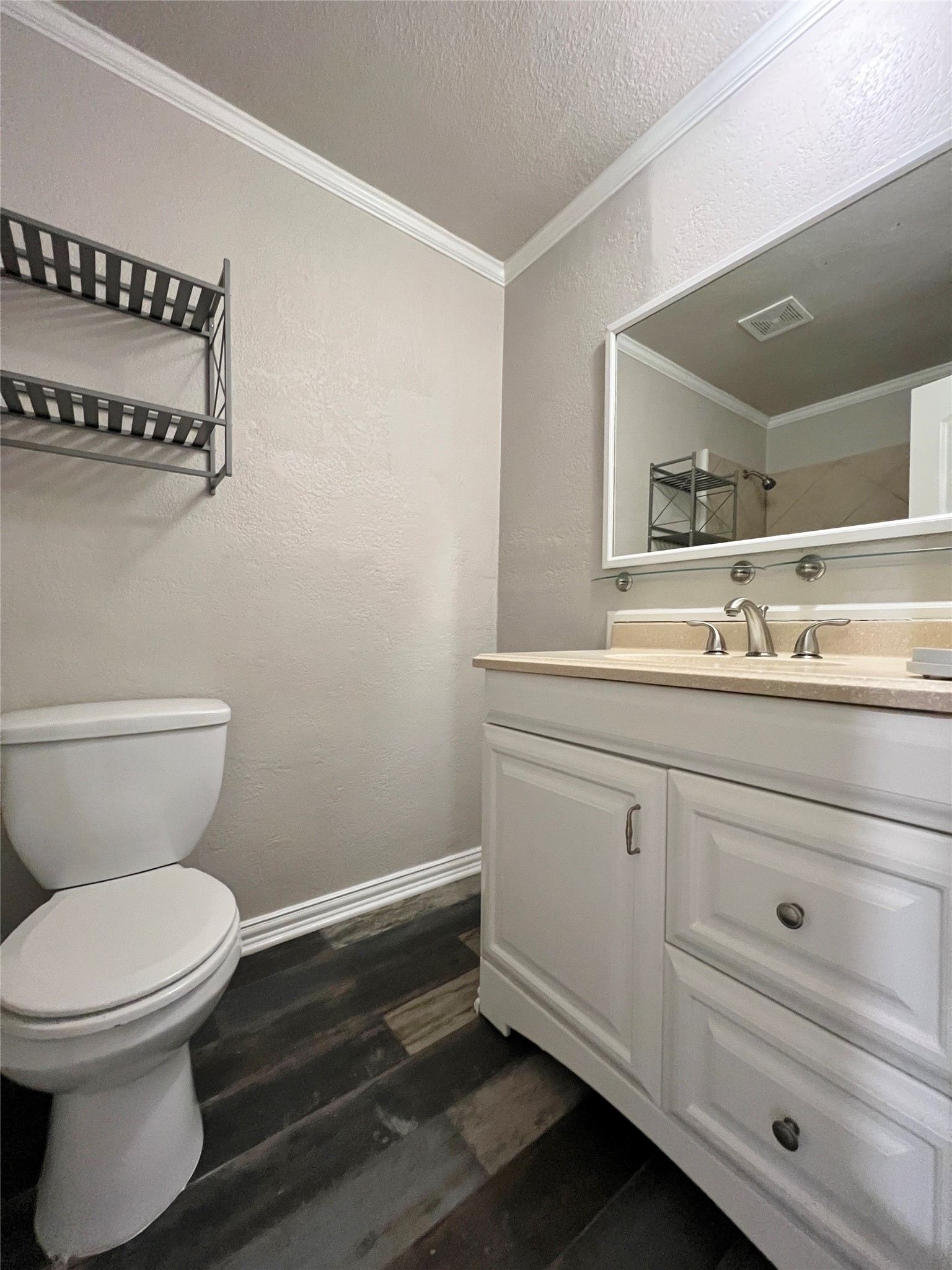 1617 Edge Hill Road Benbrook TX 76126