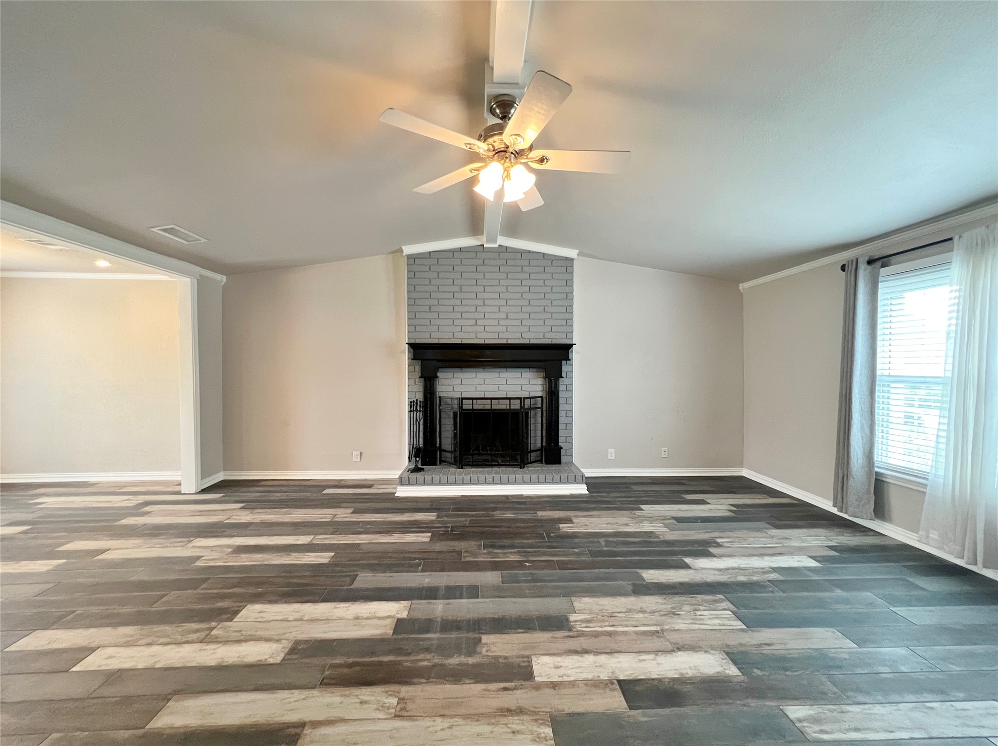 1617 Edge Hill Road Benbrook TX 76126