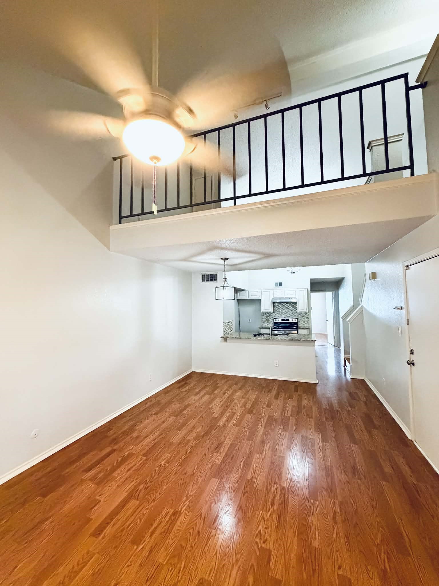 13211 Emily Road Dallas TX 75240