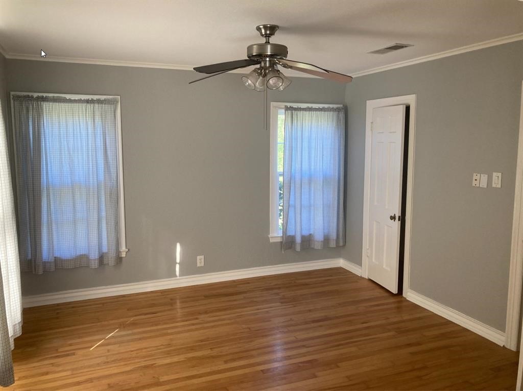 1820 Oakland Boulevard Fort Worth TX 76103