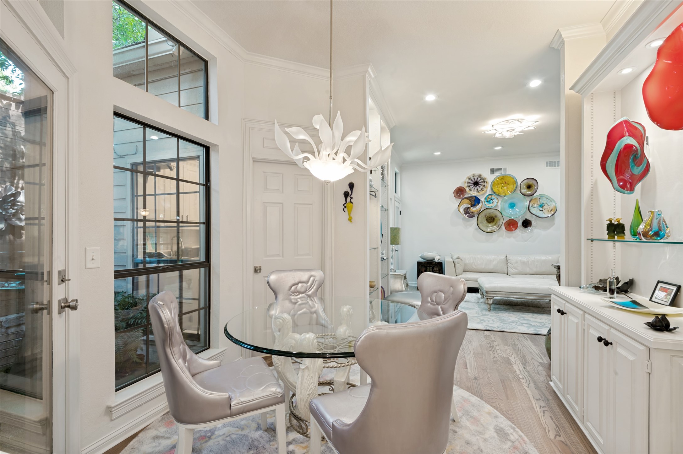 6908 Hillpark Drive Dallas TX 75230