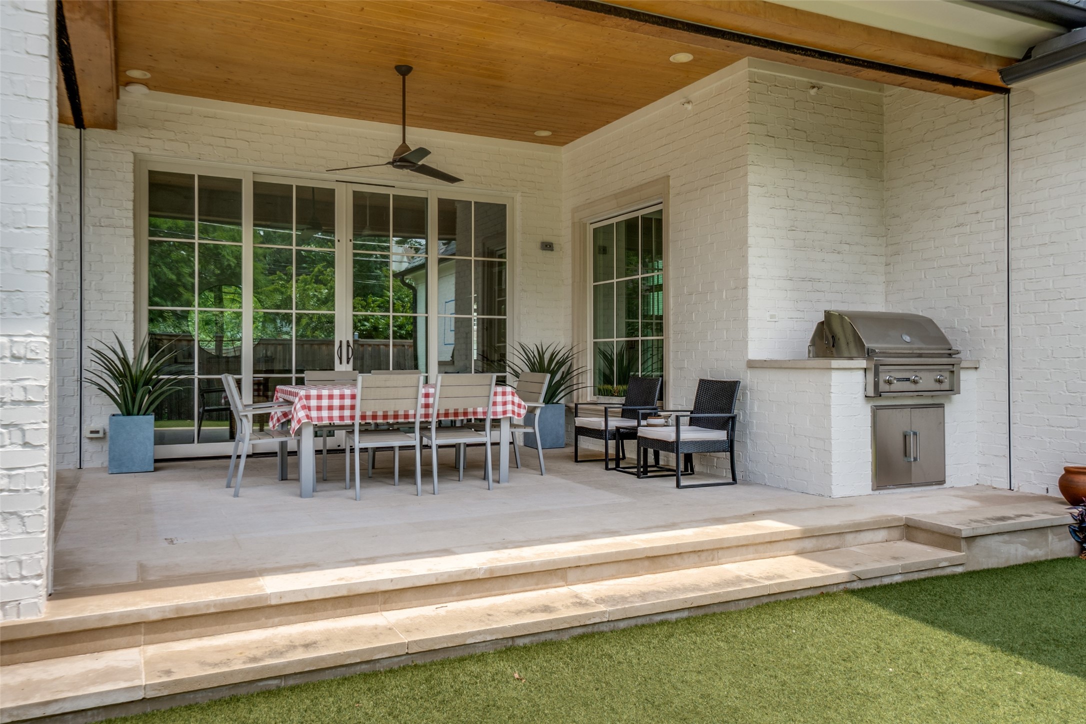 4309 Stanford Avenue Dallas TX 75225