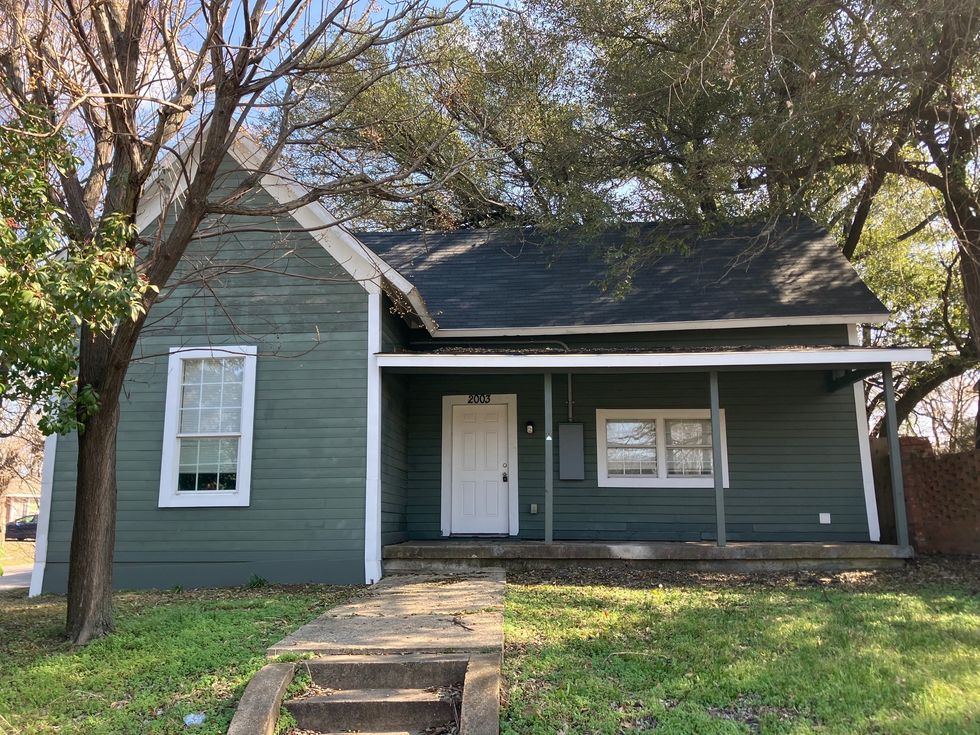 2003 Johnson Street Greenville TX 75401