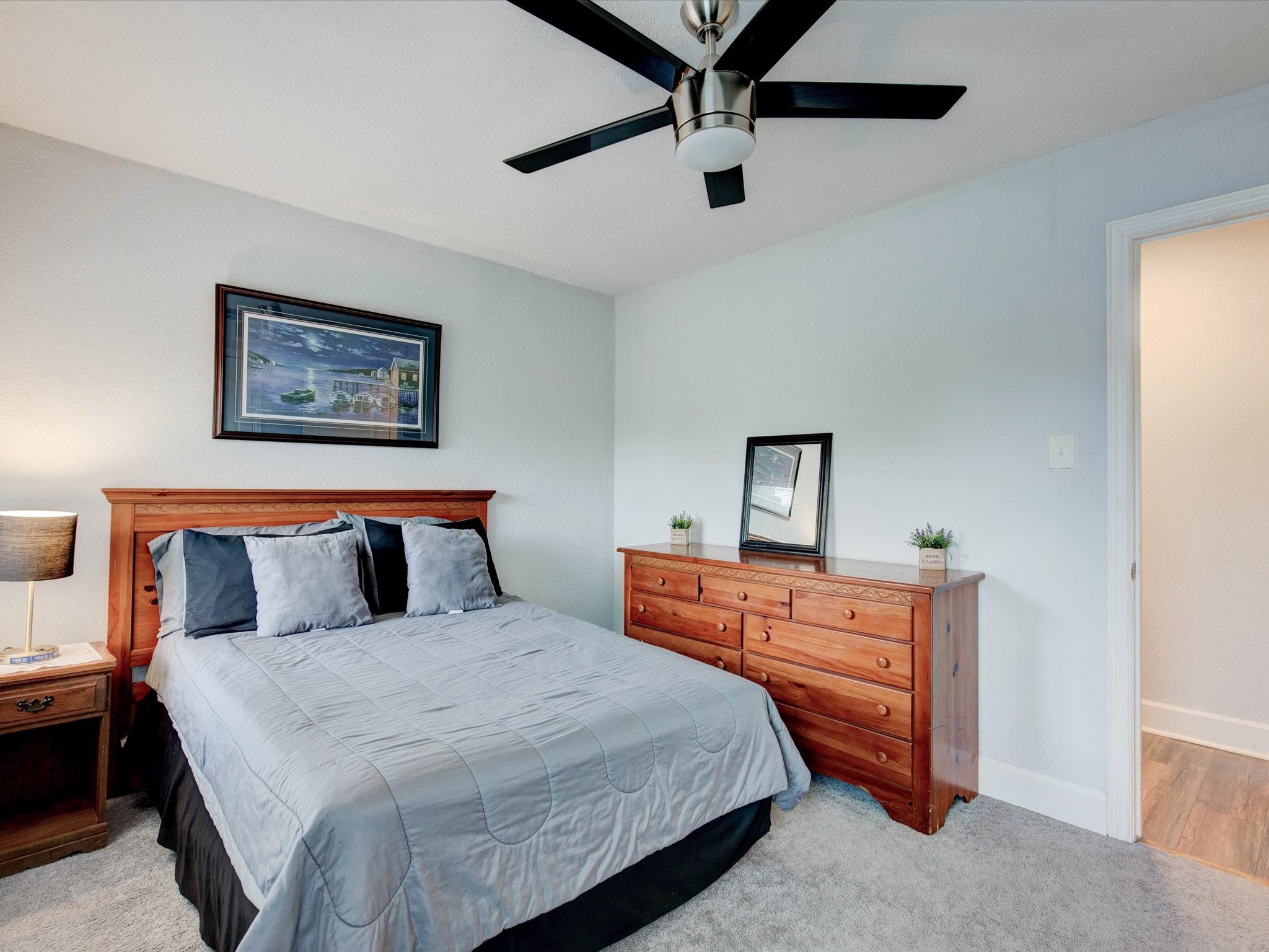 2801 W Biddison Street Fort Worth TX 76109