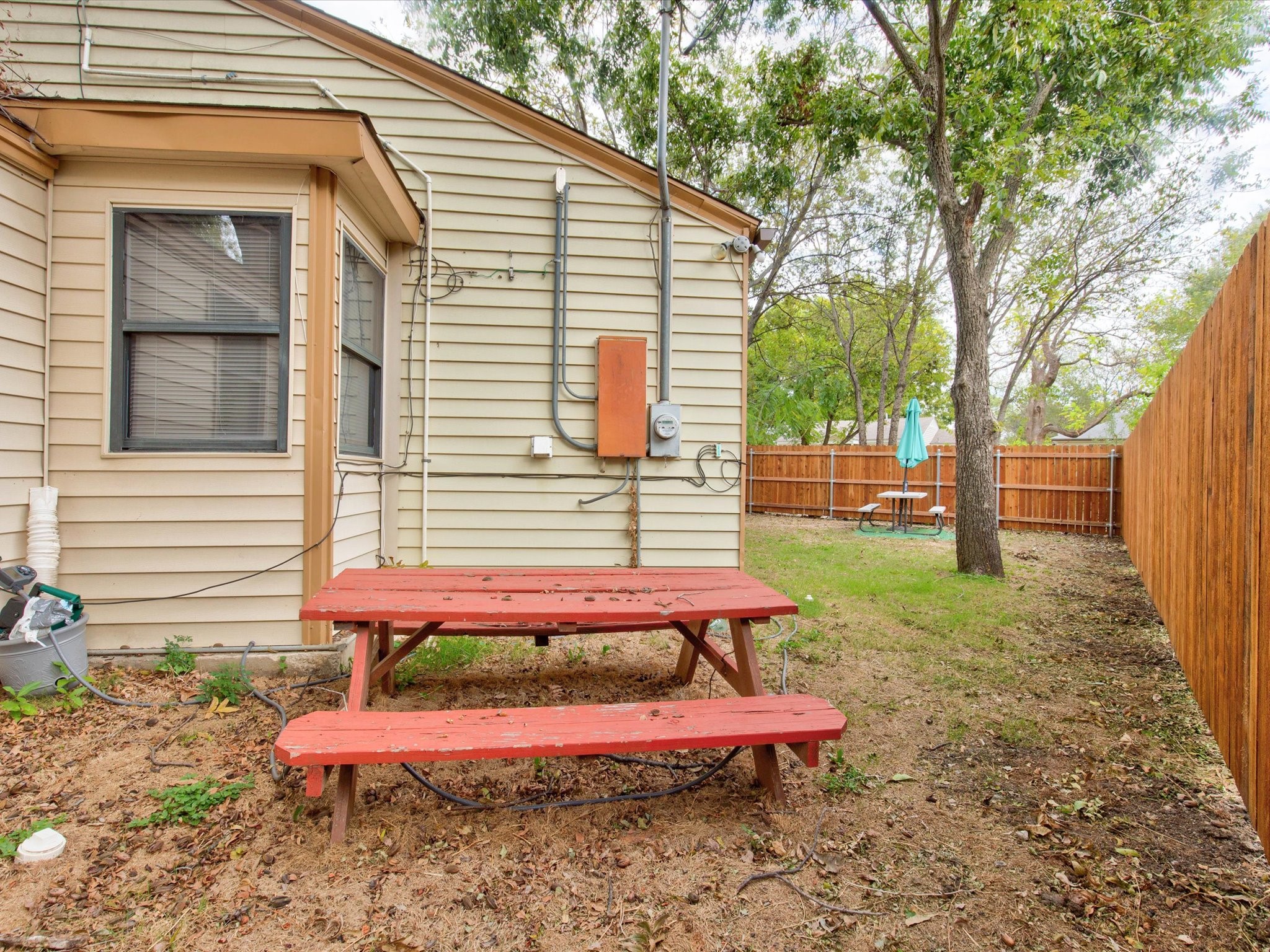 2801 W Biddison Street Fort Worth TX 76109