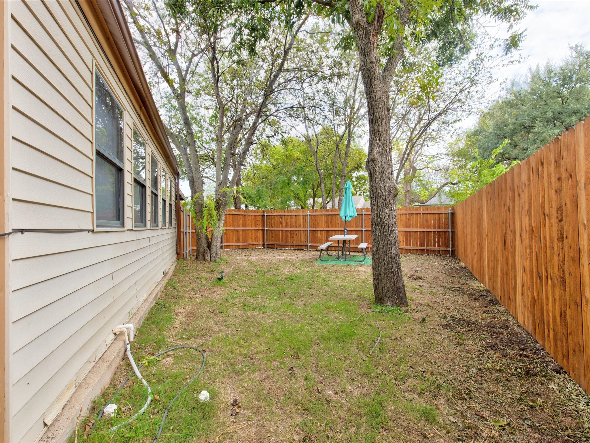 2801 W Biddison Street Fort Worth TX 76109