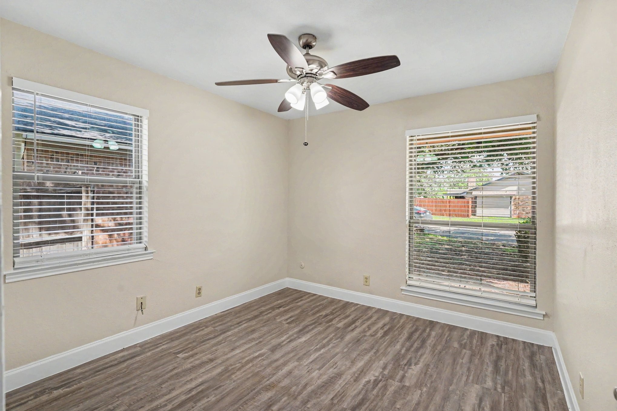 2701 Whitehurst Drive Fort Worth TX 76133