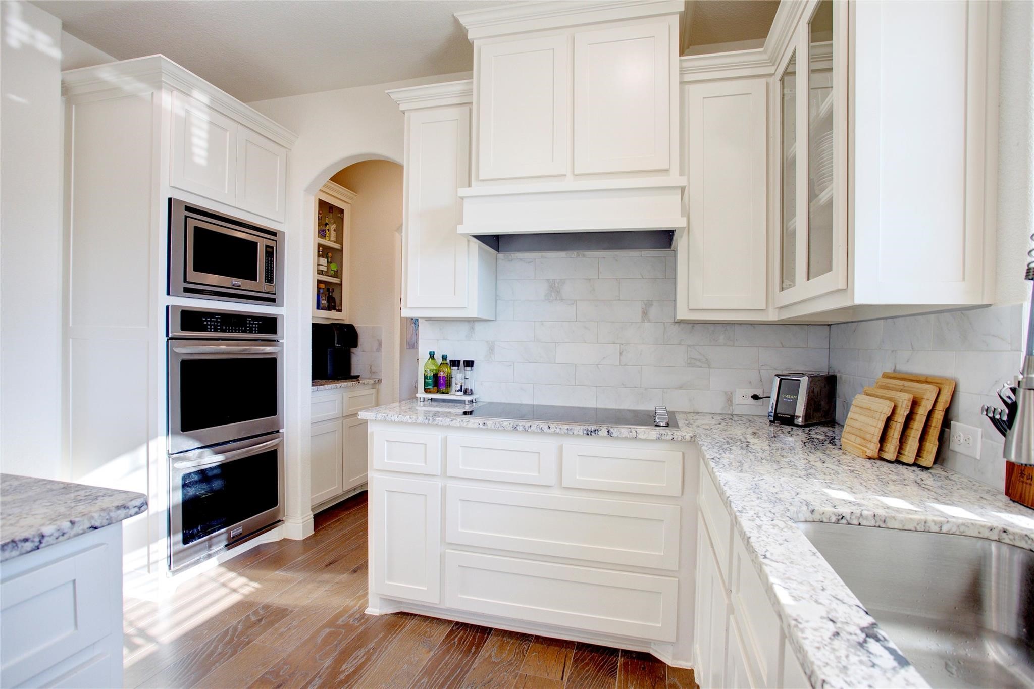 214 Heatherstone Drive Midlothian TX 76065