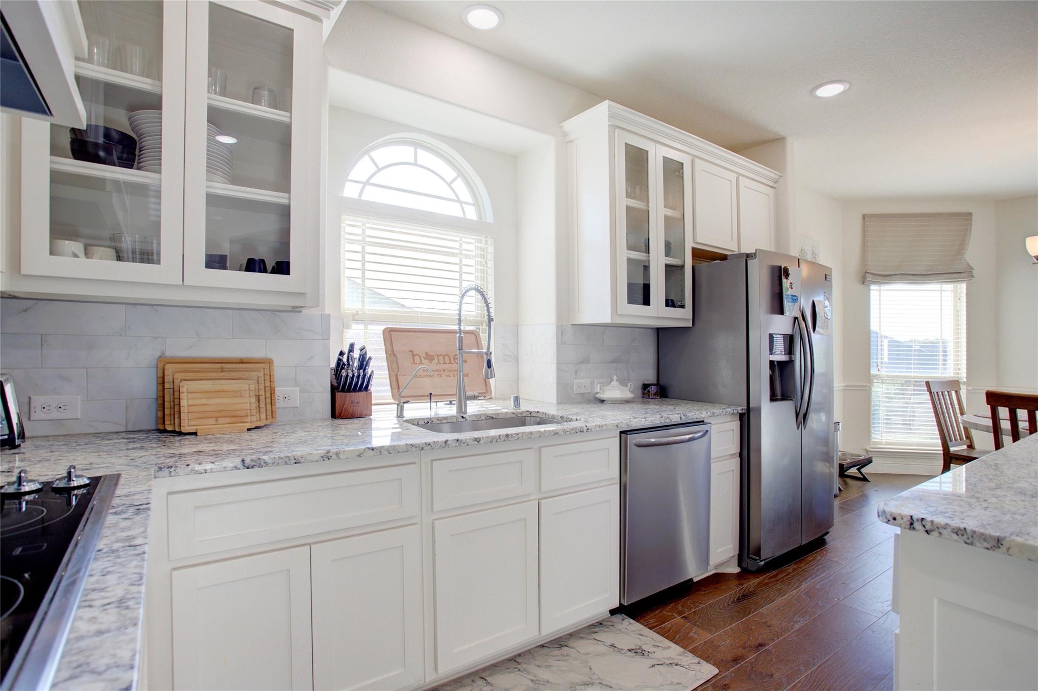 214 Heatherstone Drive Midlothian TX 76065