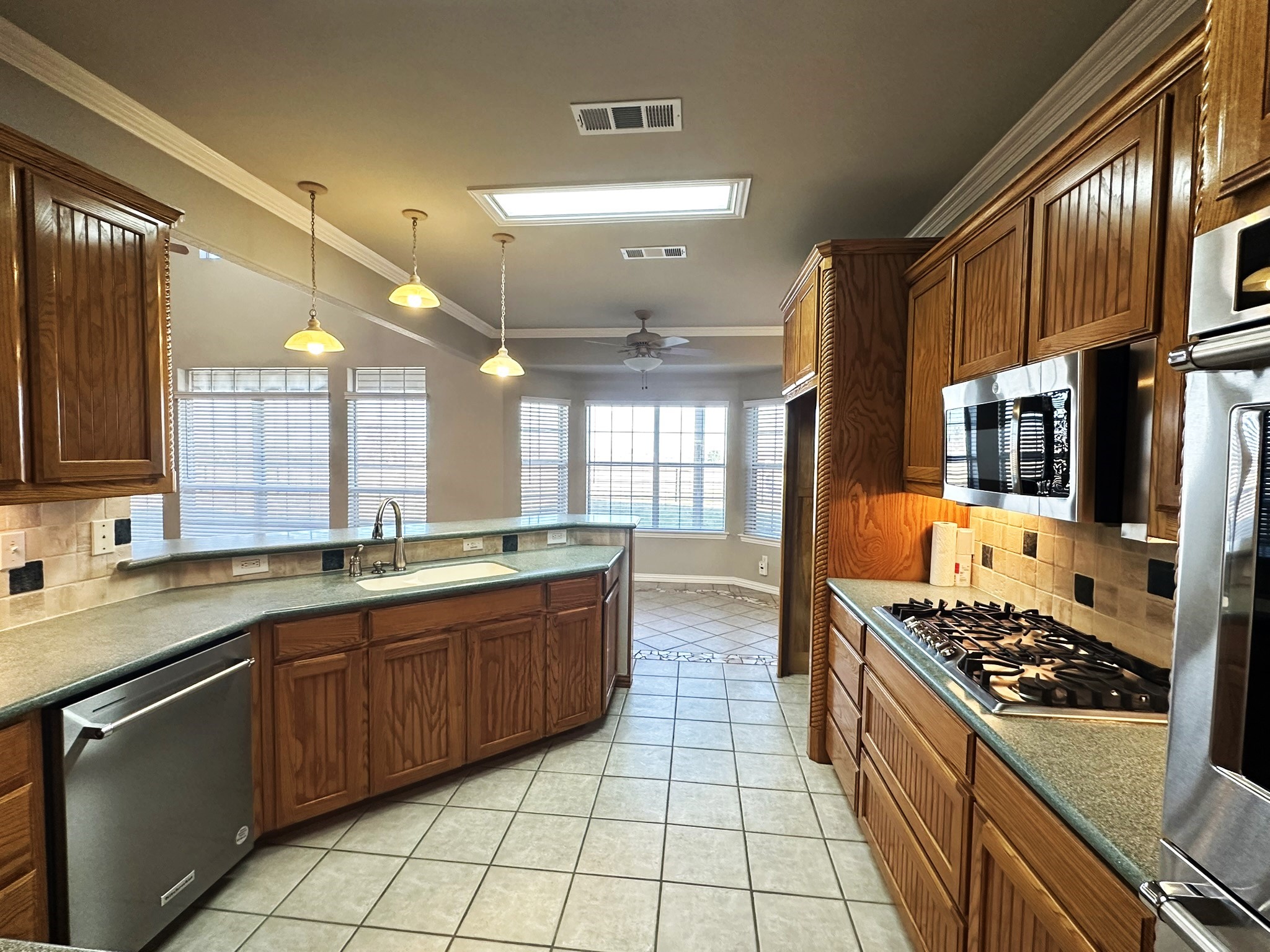 8324 C.r. 1006 Godley TX 76044