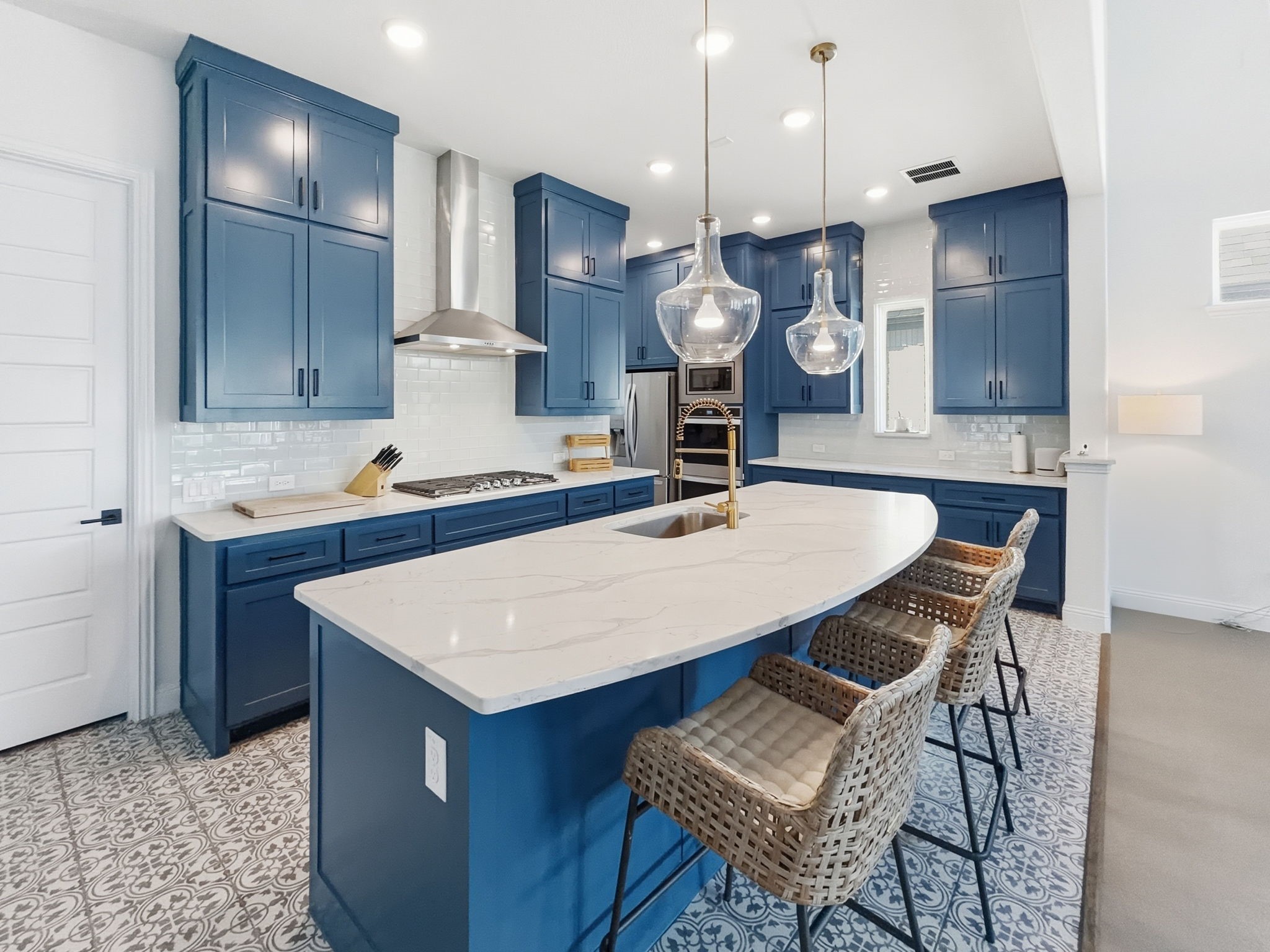 4237 Sexton Lane Dallas TX 75229