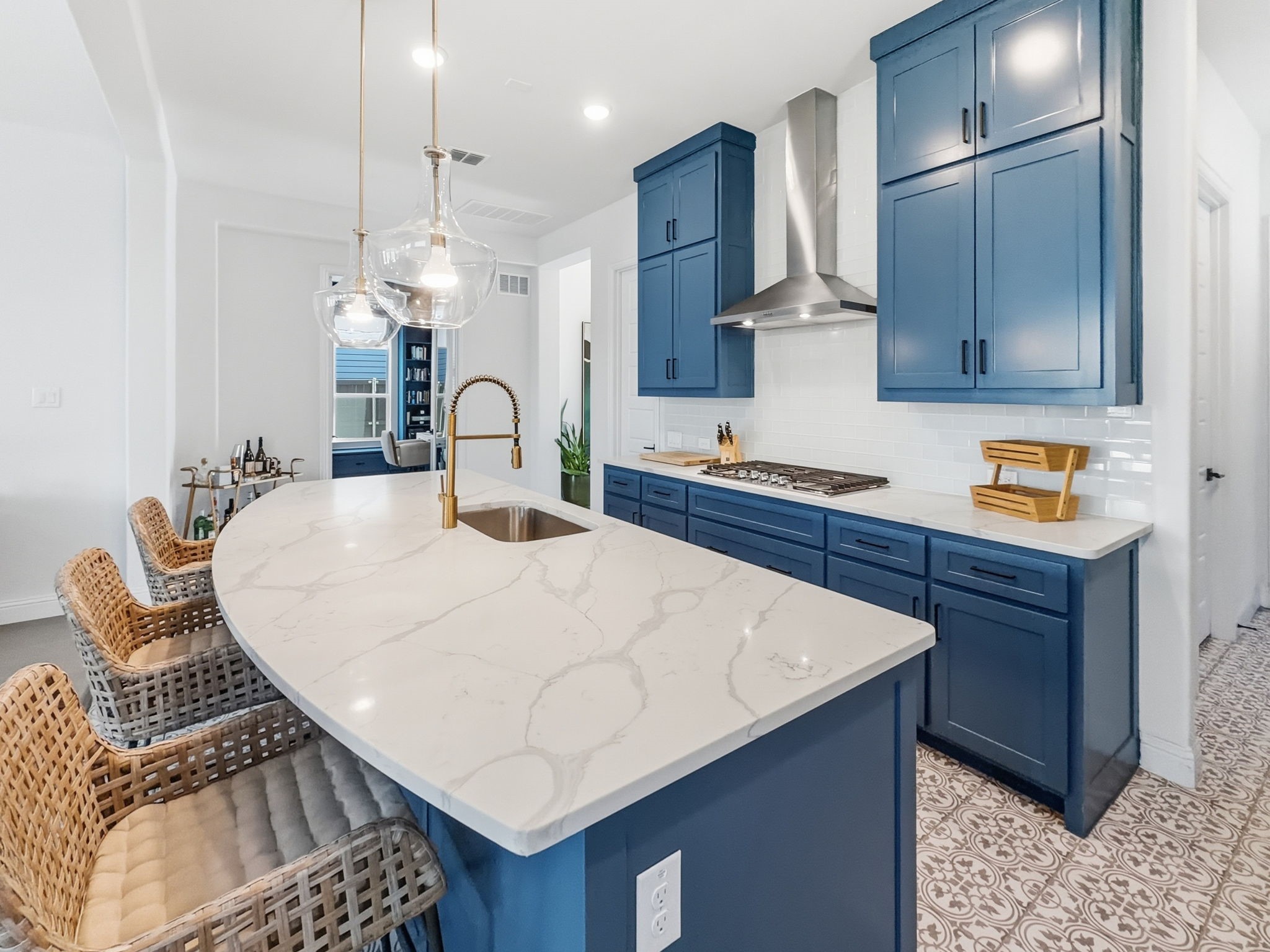 4237 Sexton Lane Dallas TX 75229