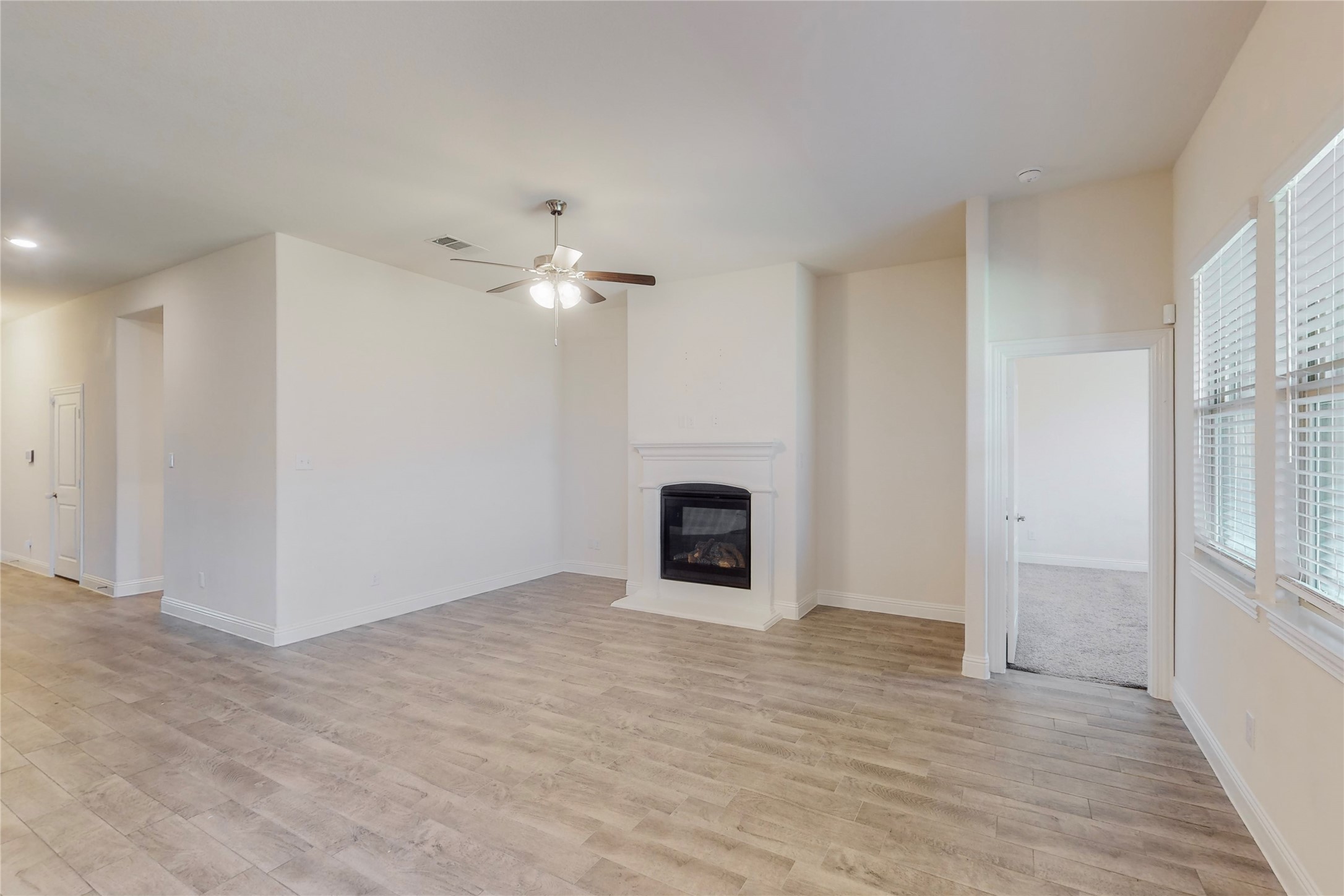 11029 Klondike Lane Aubrey TX 76227