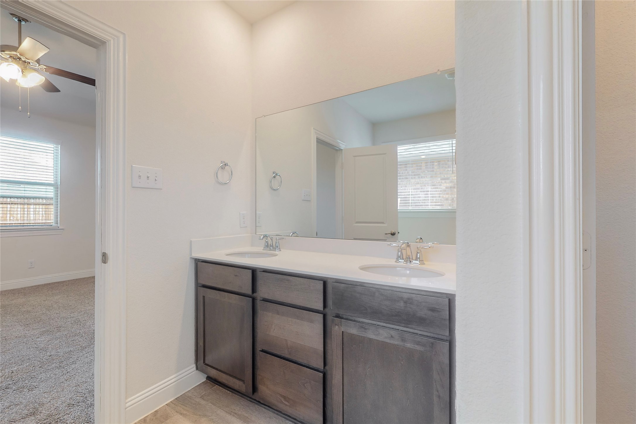 11029 Klondike Lane Aubrey TX 76227