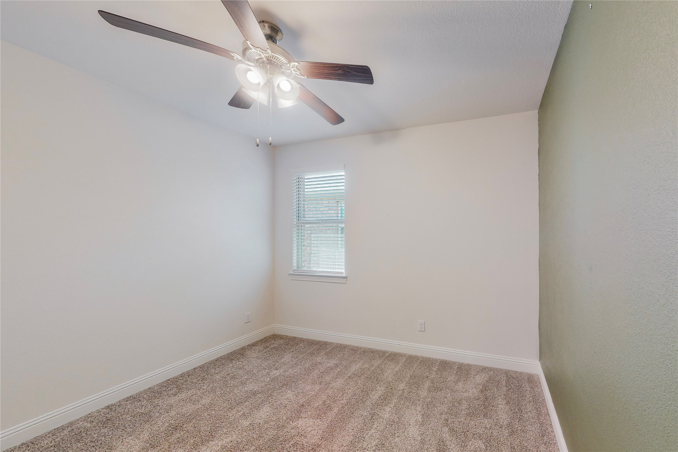 11029 Klondike Lane Aubrey TX 76227