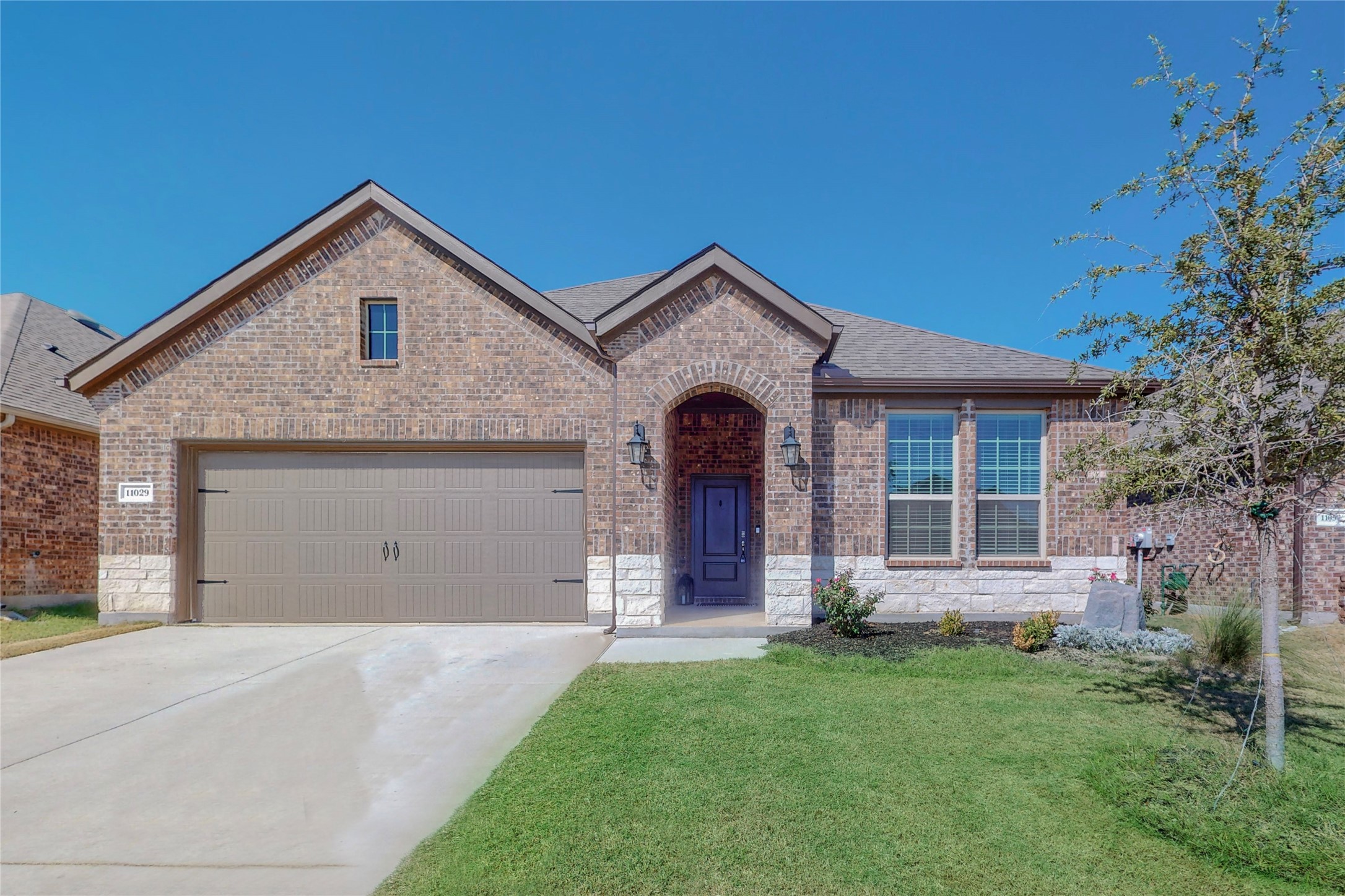 11029 Klondike Lane Aubrey TX 76227