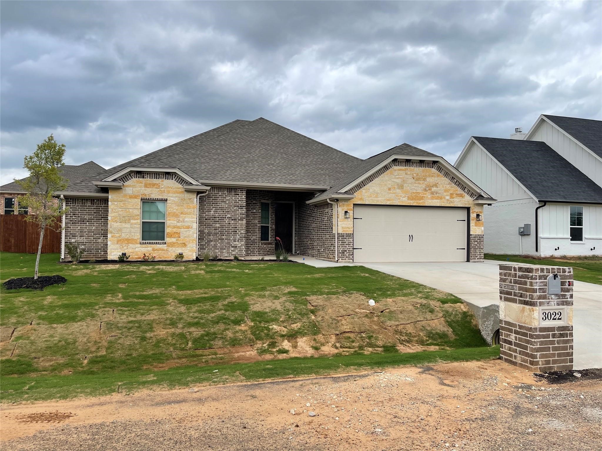3022 Promenade Drive Granbury TX 76049