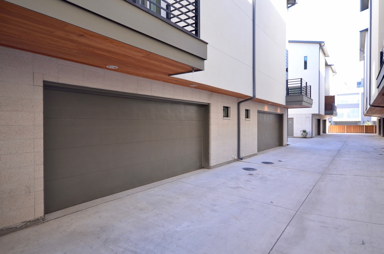 2111 Bennett Dallas TX 75206