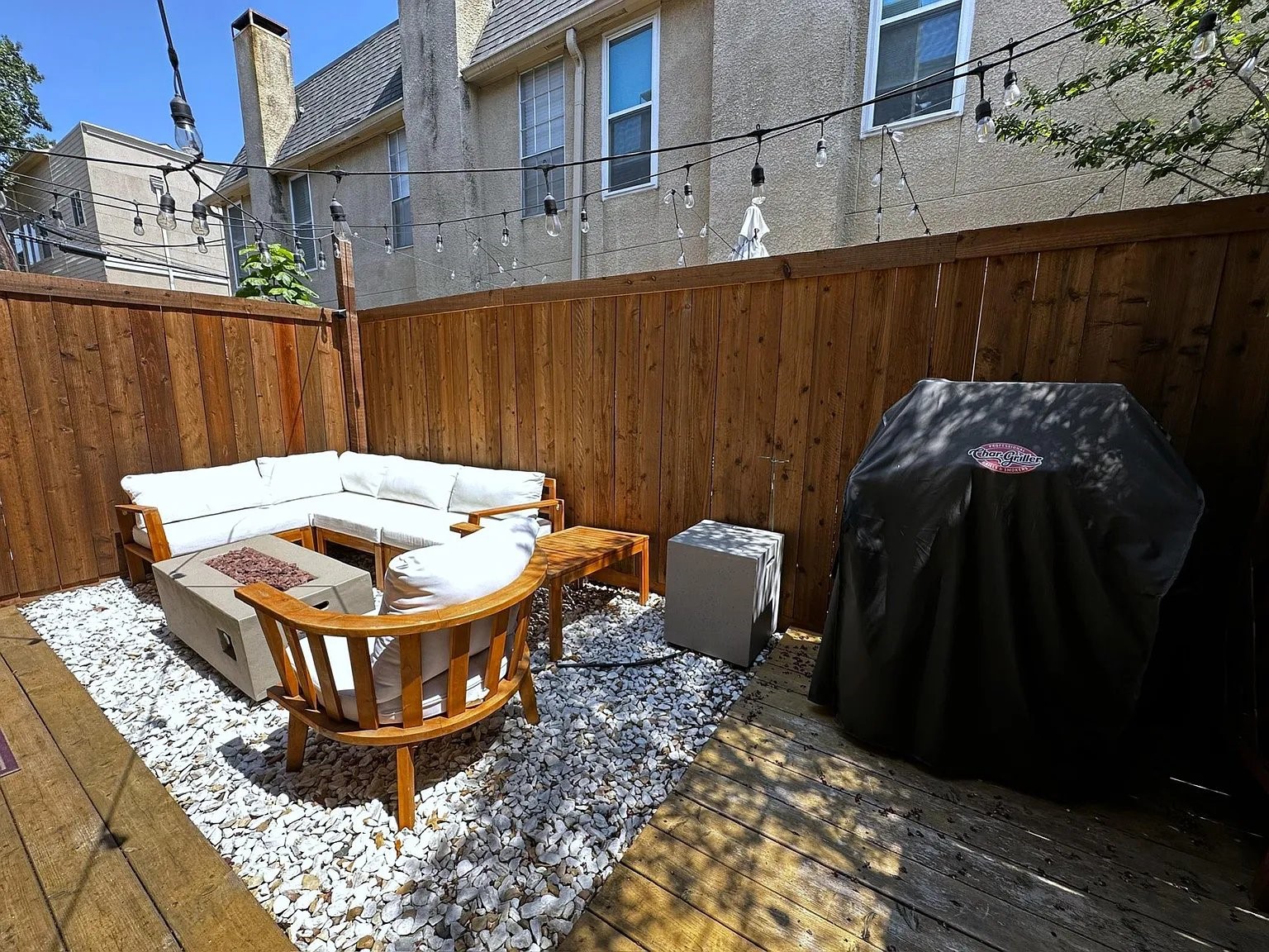 2727 Shelby Avenue Dallas TX 75219