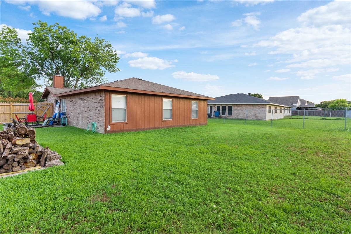 10311 Pondwood Drive Dallas TX 75217