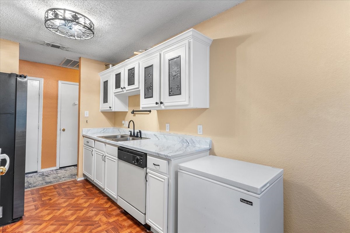 10311 Pondwood Drive Dallas TX 75217