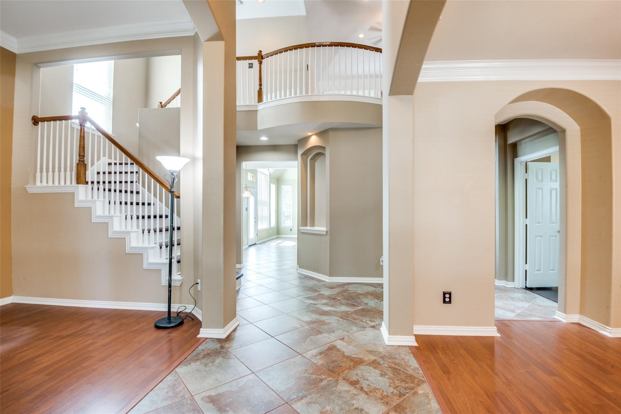 816 Pinnacle Circle Lewisville TX 75077