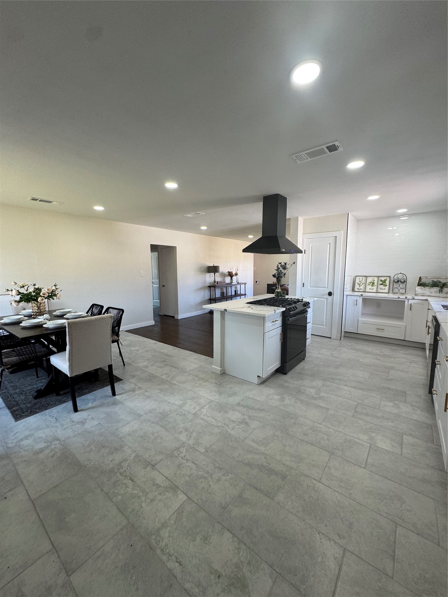 2622 Wynnewood Drive Dallas TX 75224