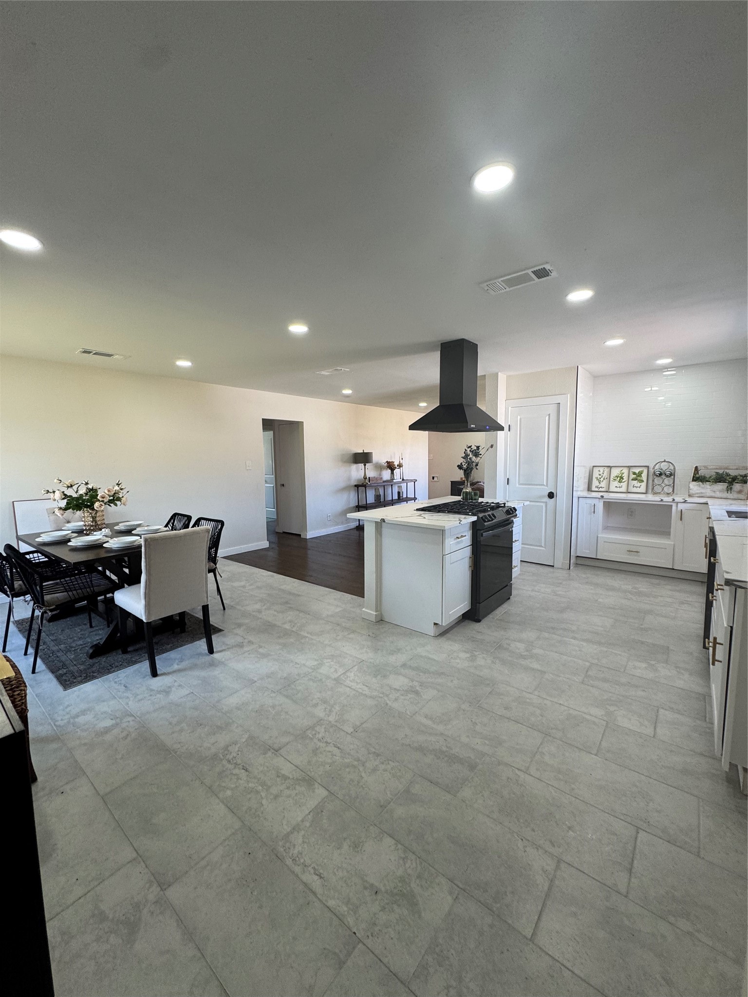 2622 Wynnewood Drive Dallas TX 75224