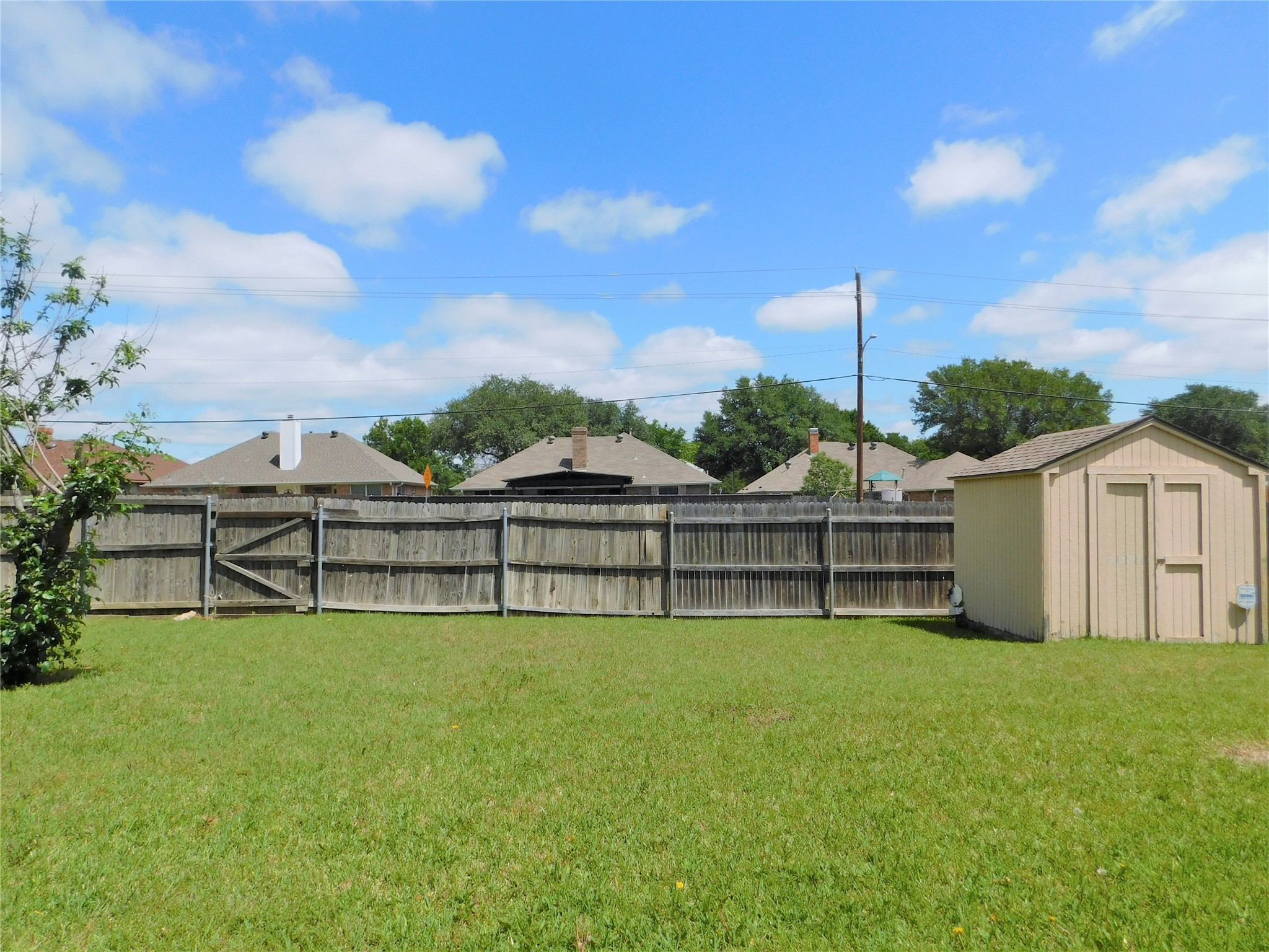 2409 Westview Trail Denton TX 76207