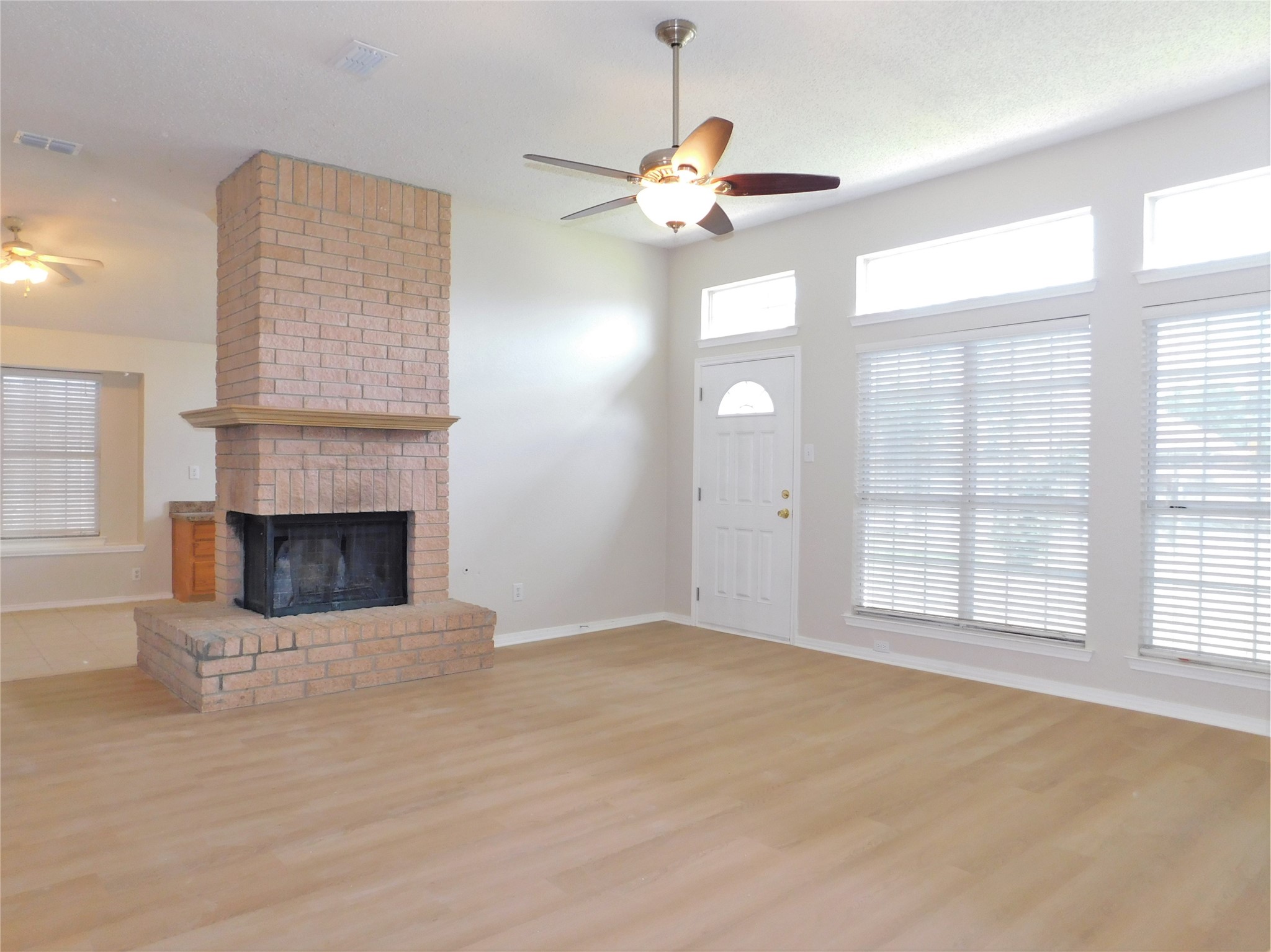 2409 Westview Trail Denton TX 76207