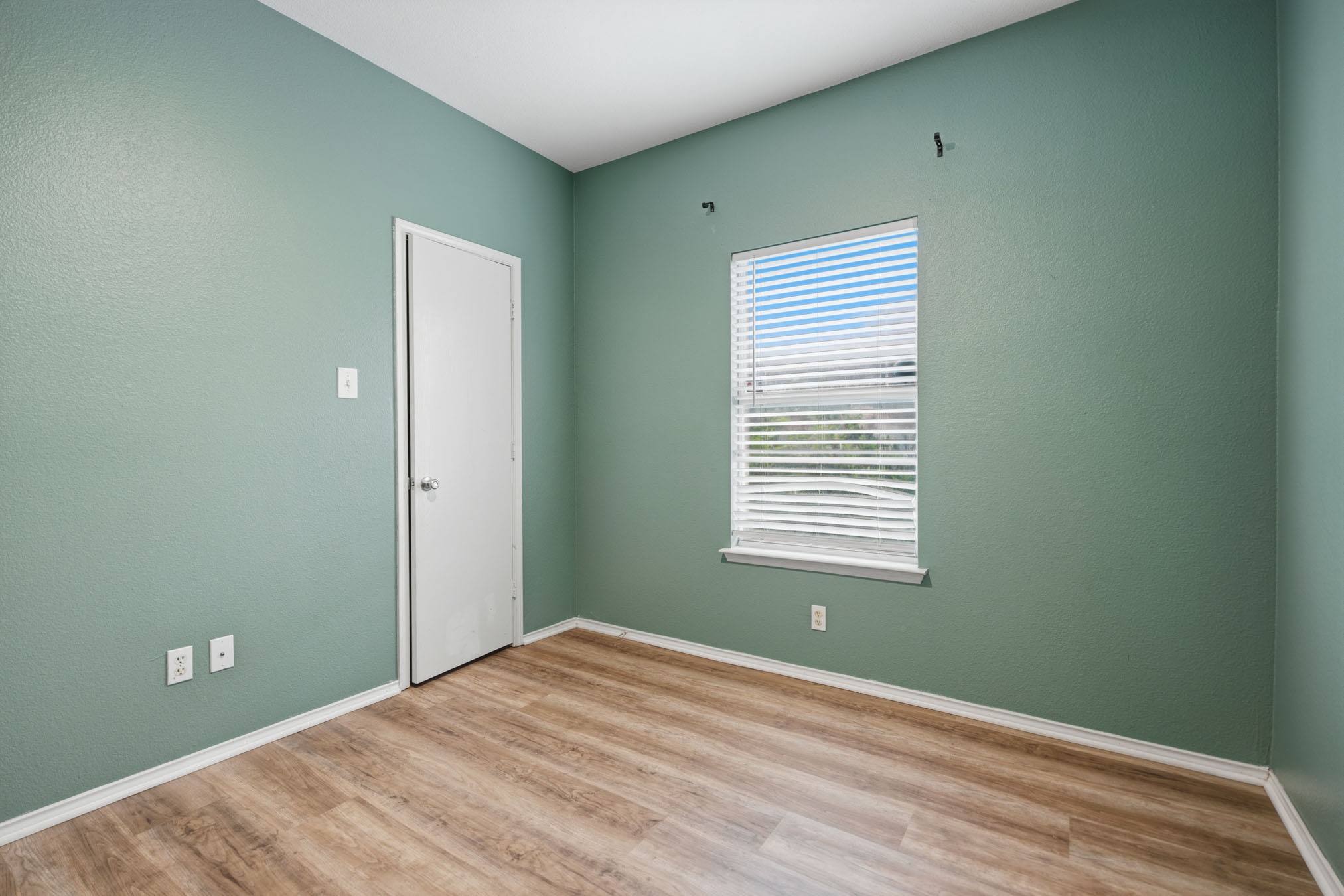 1003 Morningside Drive Grand Prairie TX 75052