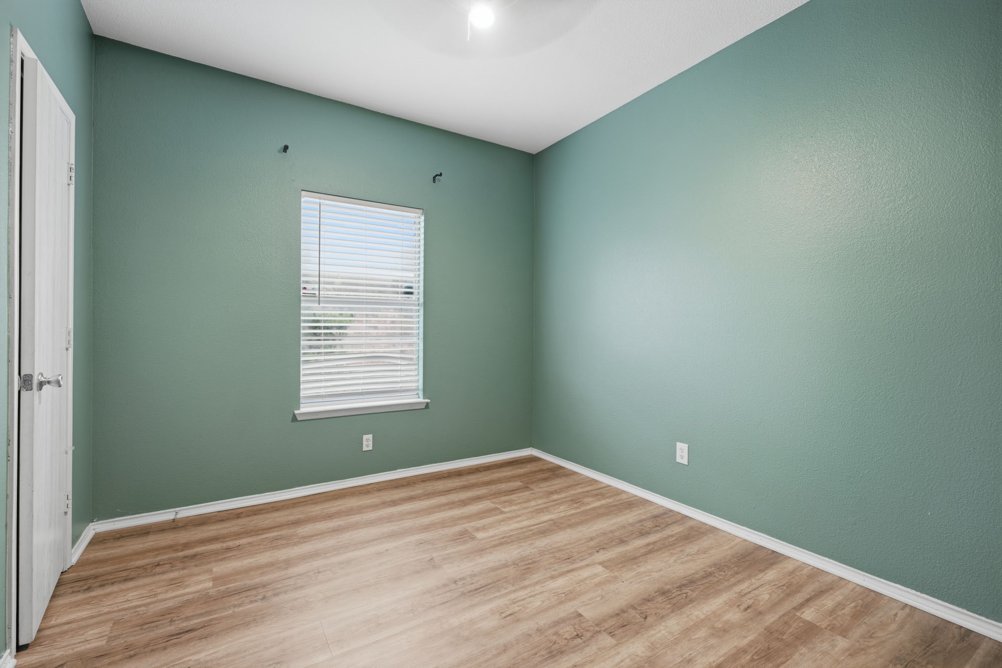 1003 Morningside Drive Grand Prairie TX 75052