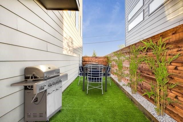 1715 Bennett Avenue Dallas TX 75206