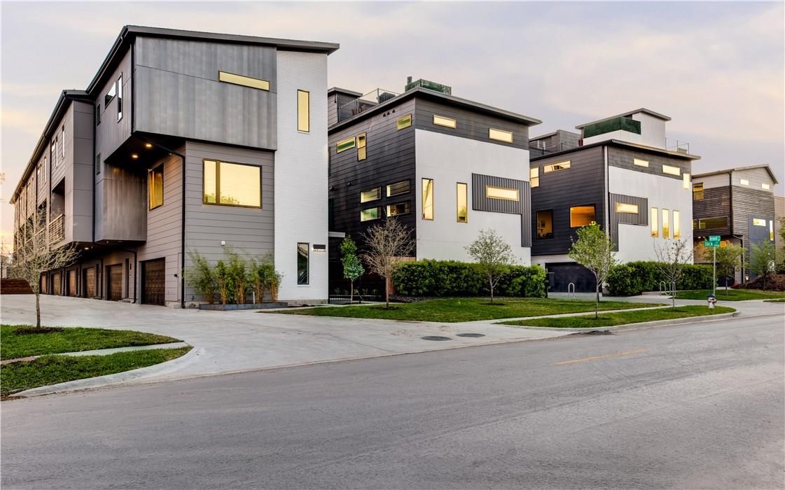 1715 Bennett Avenue Dallas TX 75206