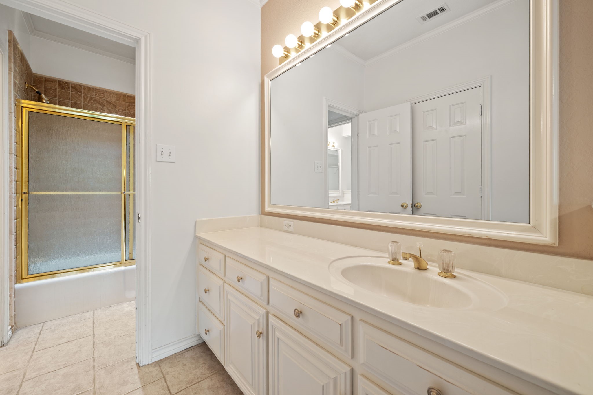5006 Summerbrook Drive Colleyville TX 76034