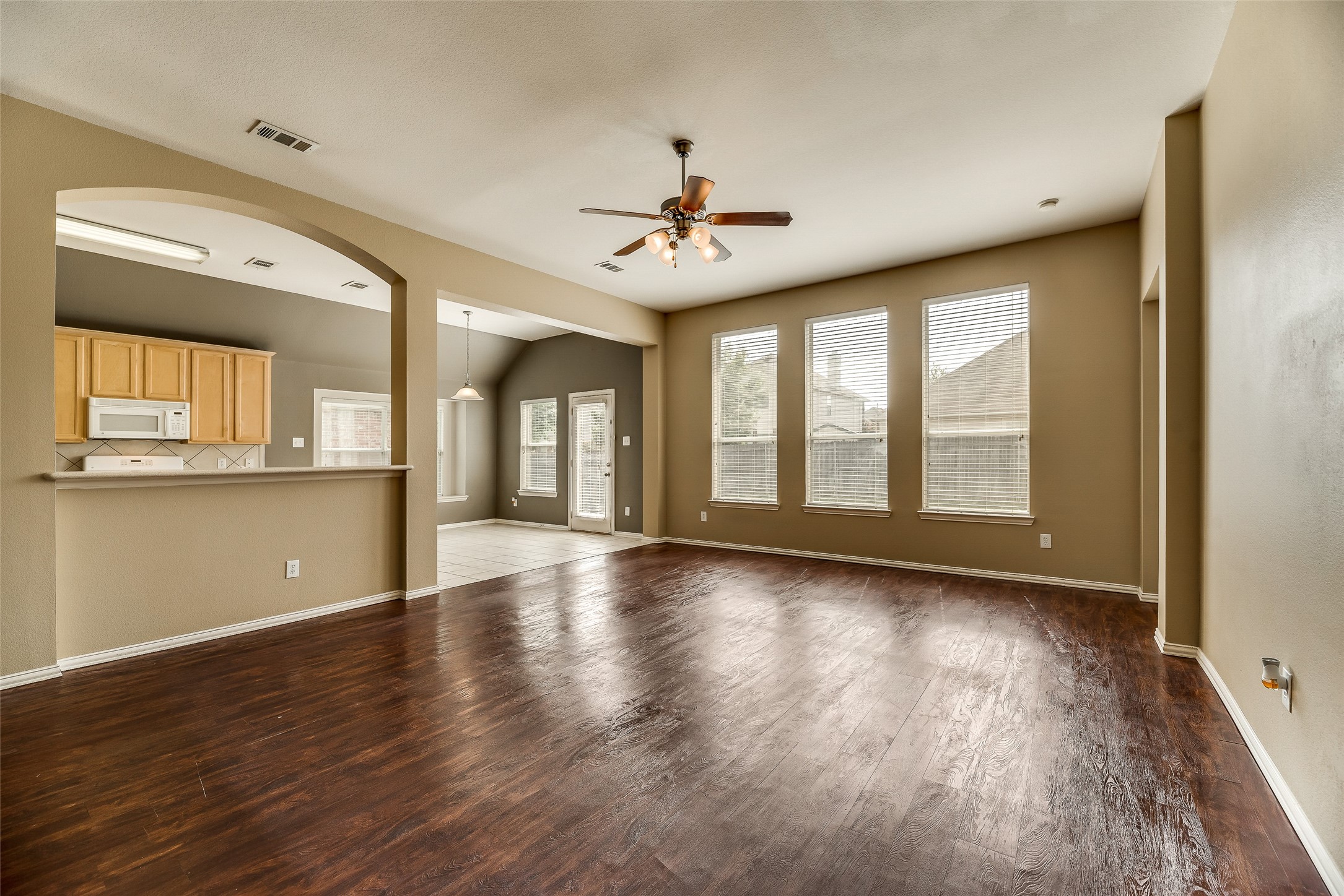 3209 Bloomfield Trail Mansfield TX 76063