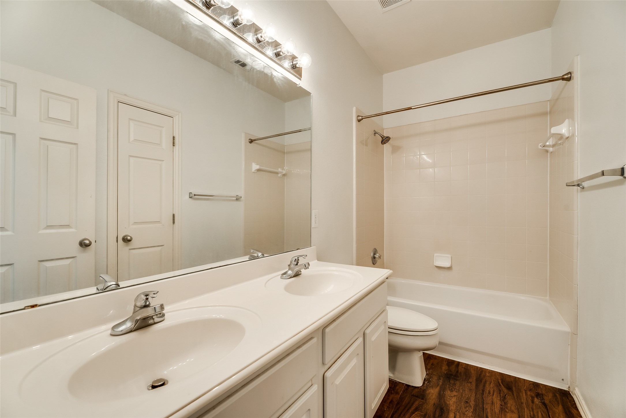 3209 Bloomfield Trail Mansfield TX 76063