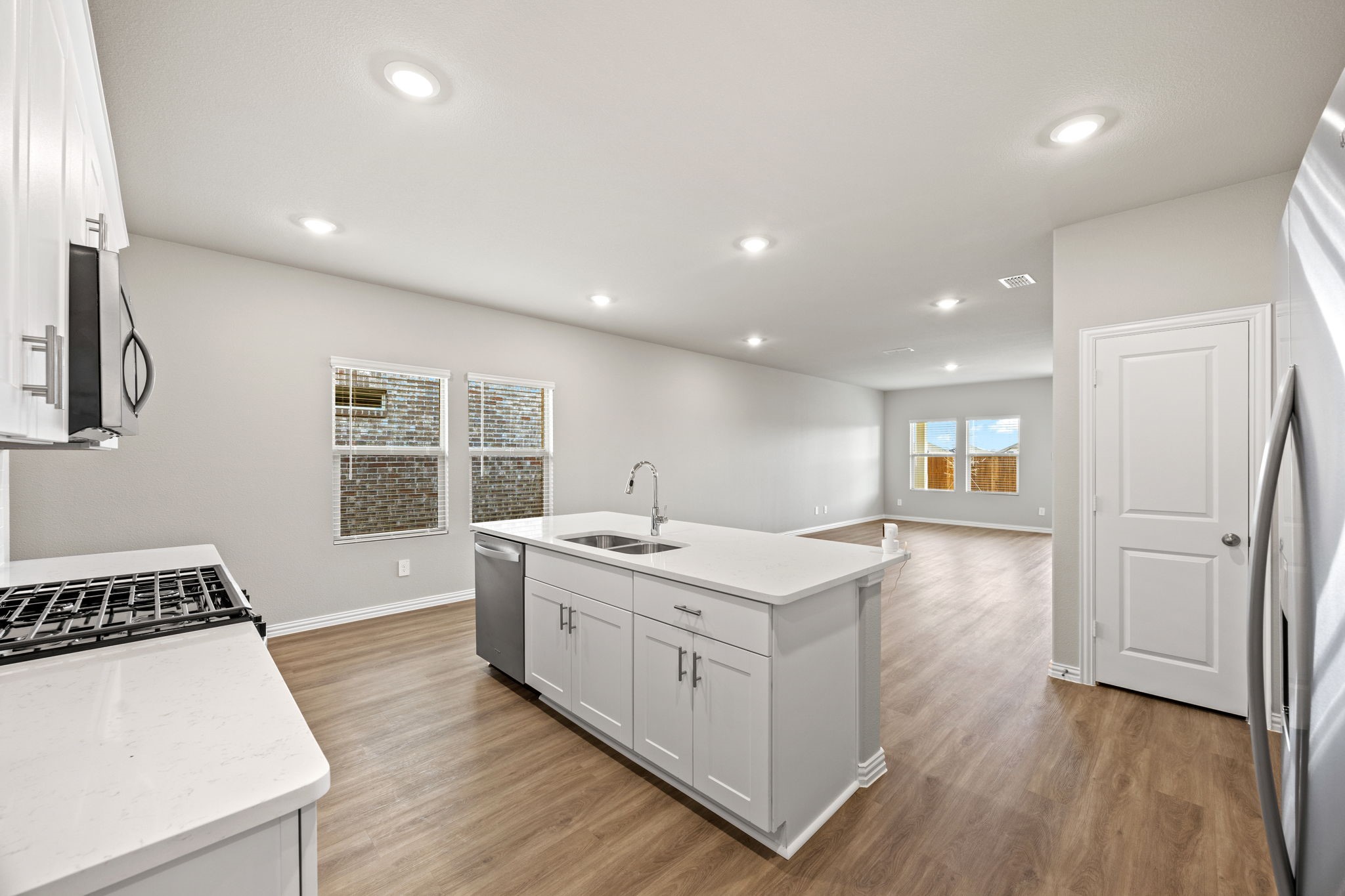 607 Clover Creek Mckinney TX 75071