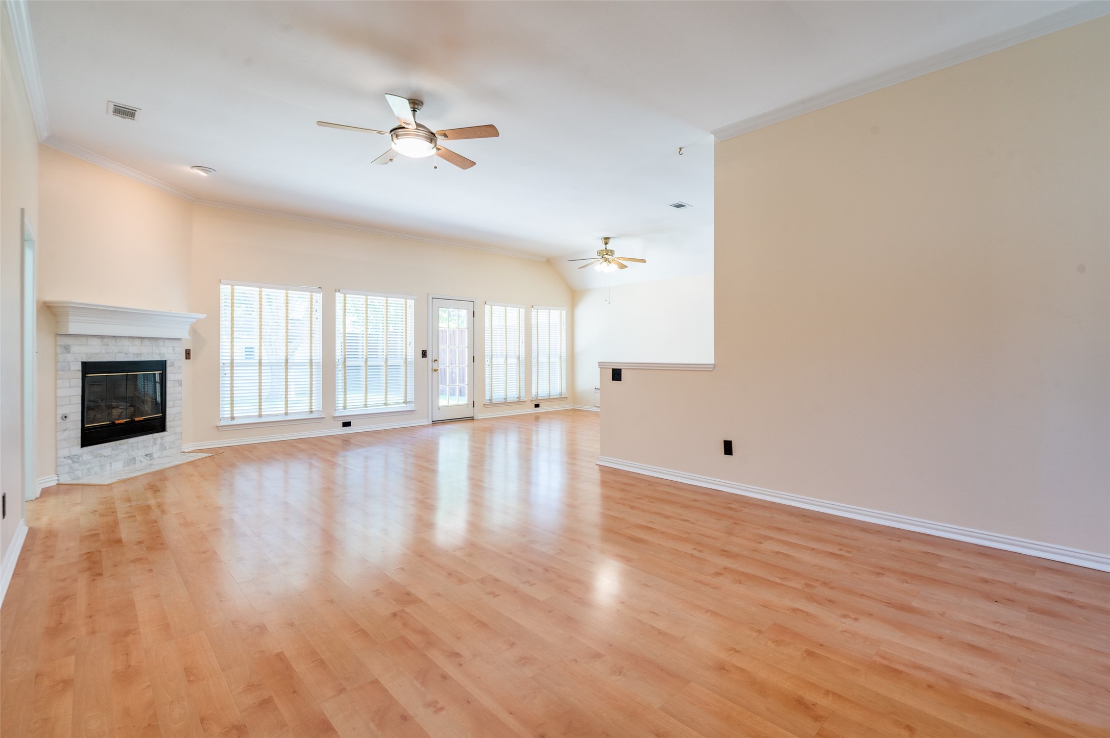 5919 Willow Wood Lane Dallas TX 75252