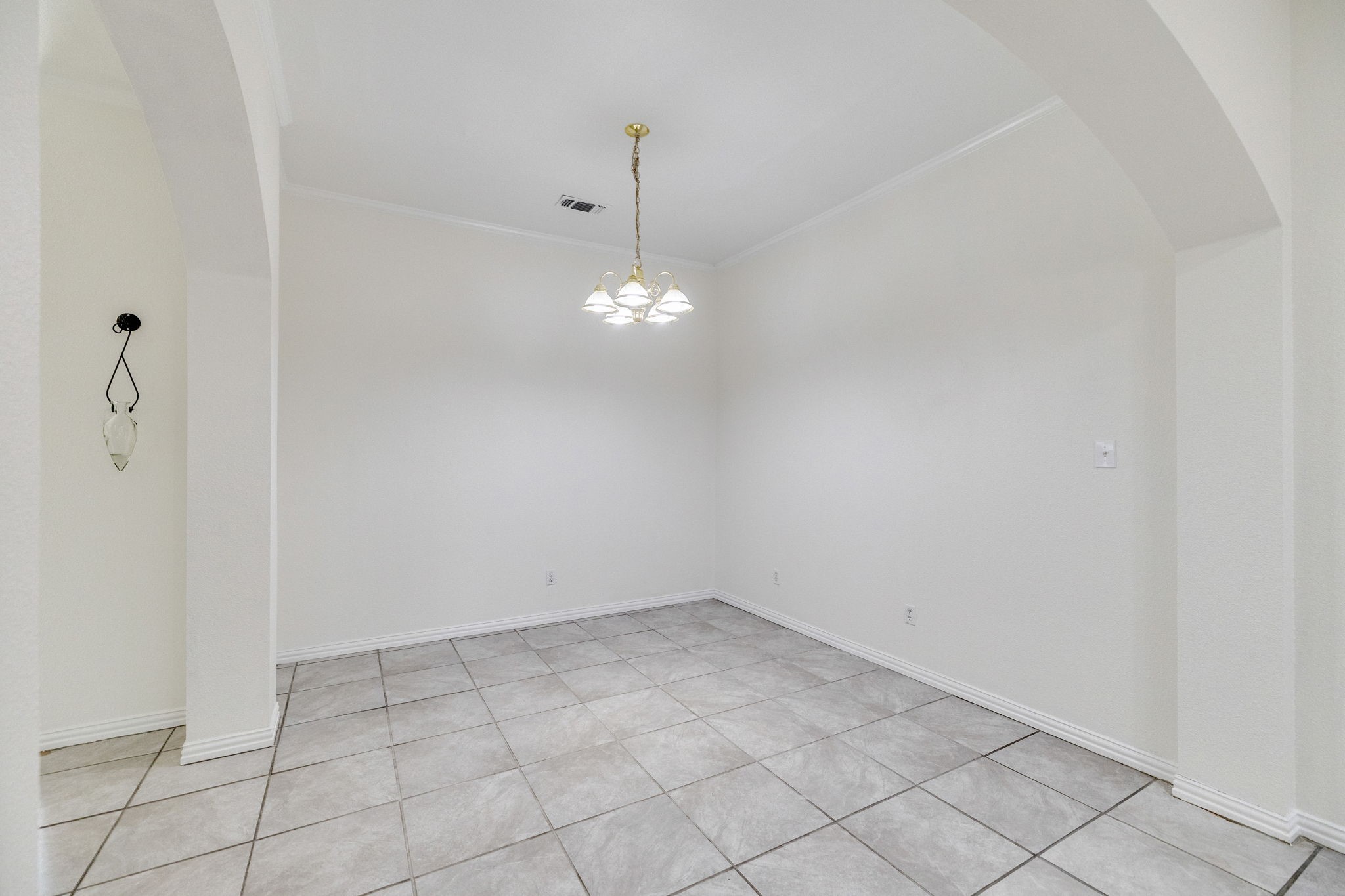 1131 Indy Court Irving TX 75060