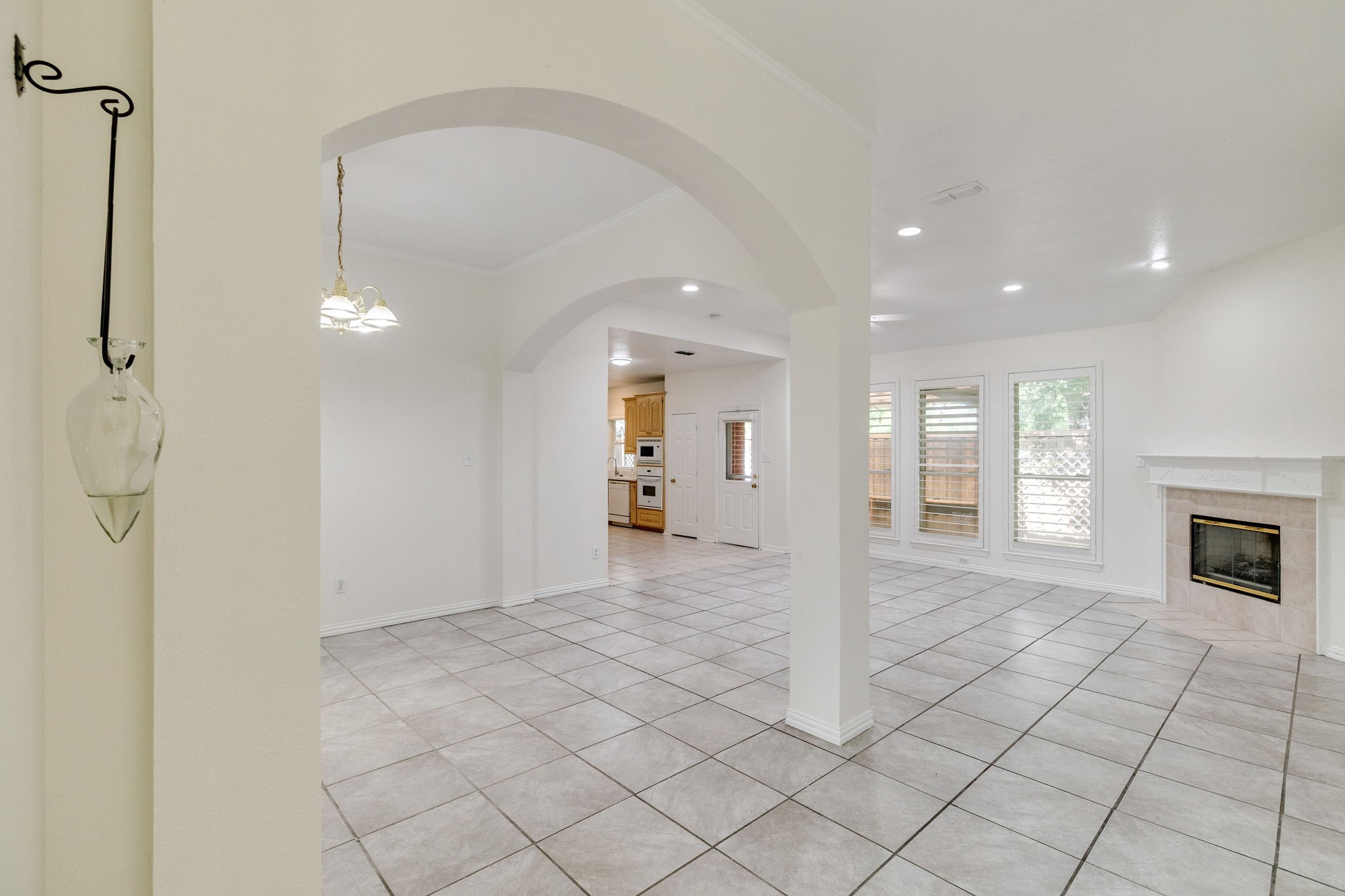1131 Indy Court Irving TX 75060