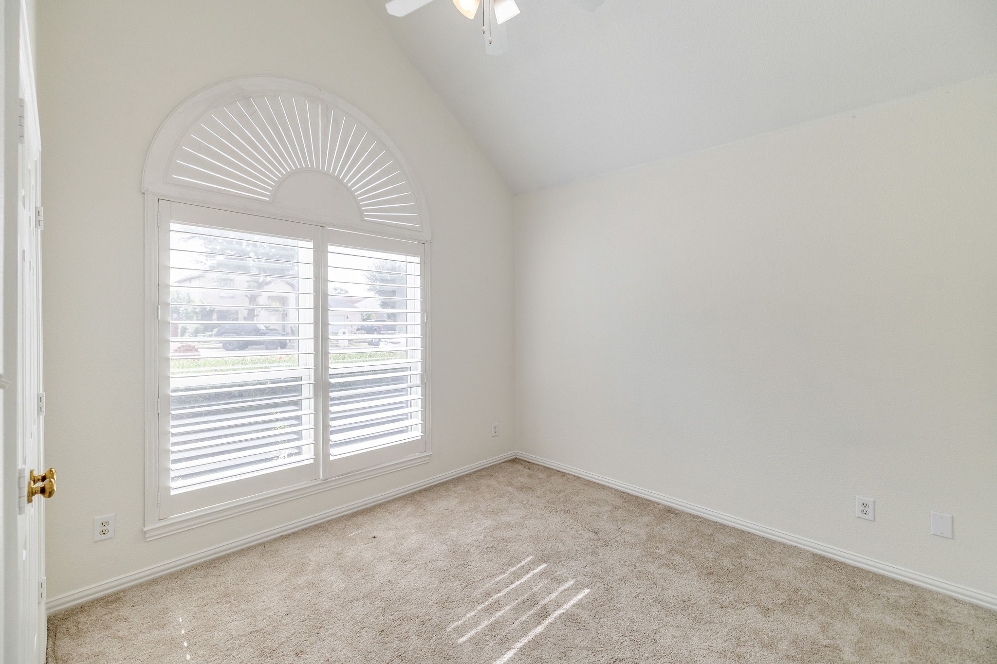 1131 Indy Court Irving TX 75060