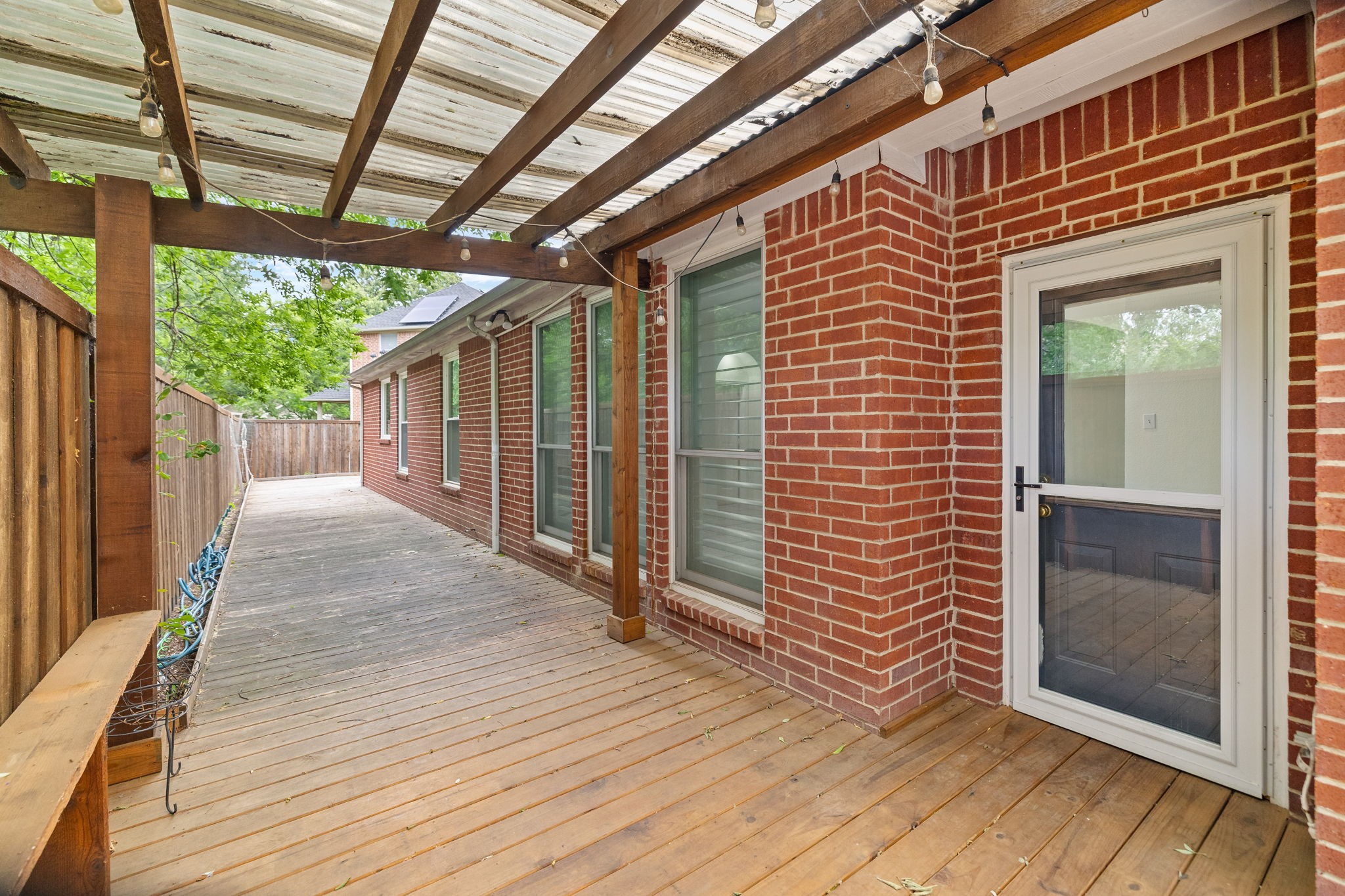 1131 Indy Court Irving TX 75060