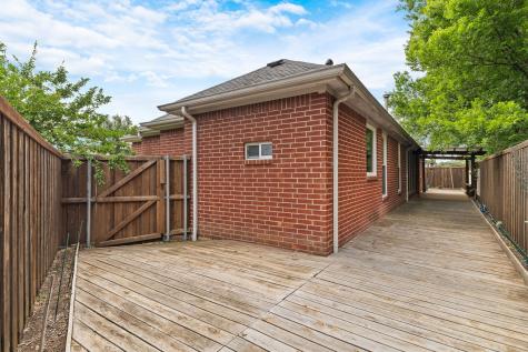 1131 Indy Court Irving TX 75060
