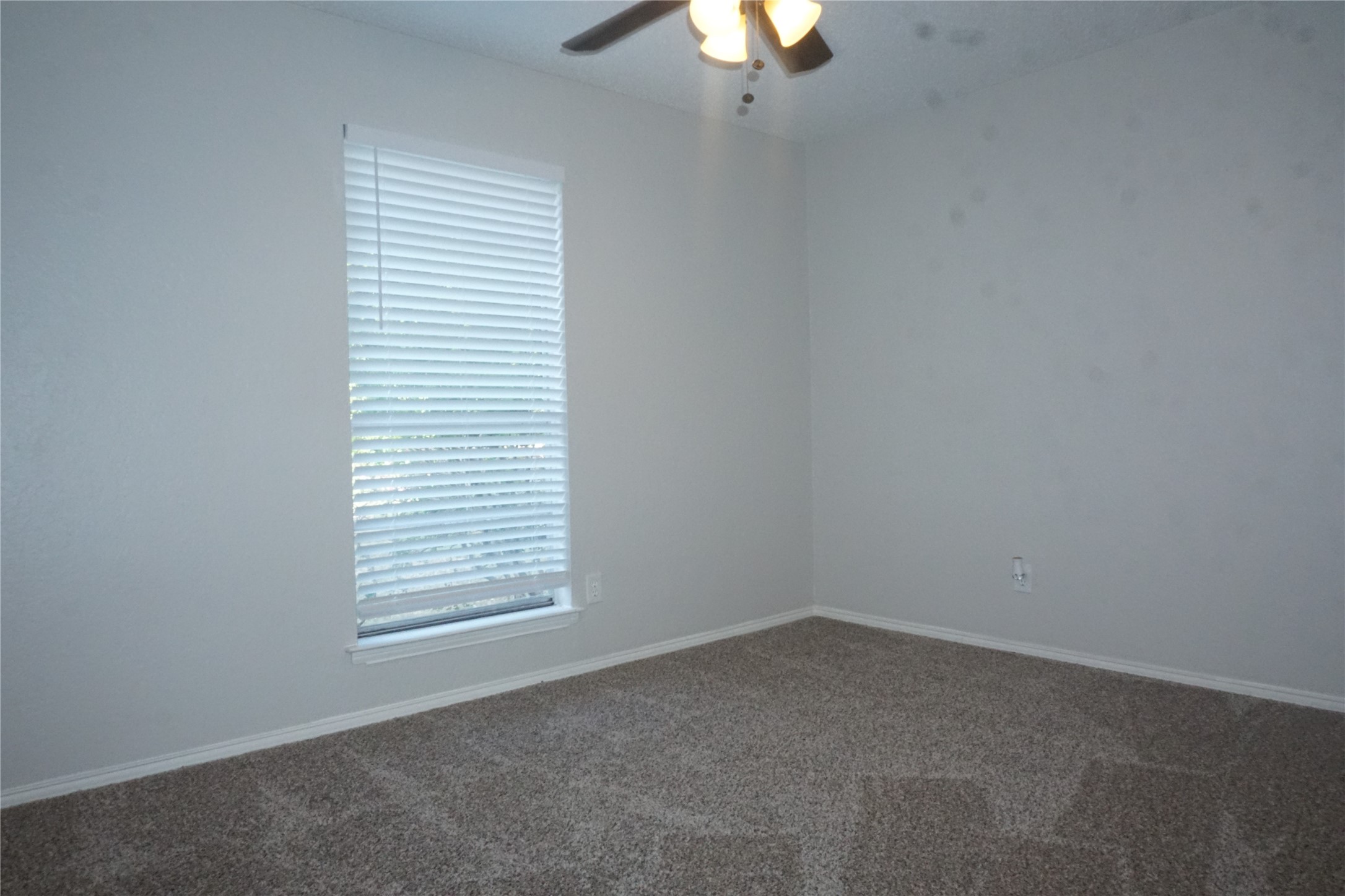 4704 Aspen Way Haltom City TX 76137