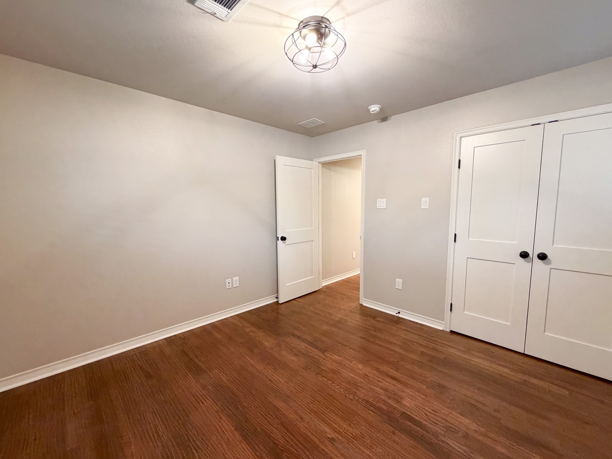 113 Monticello Drive Waxahachie TX 75165