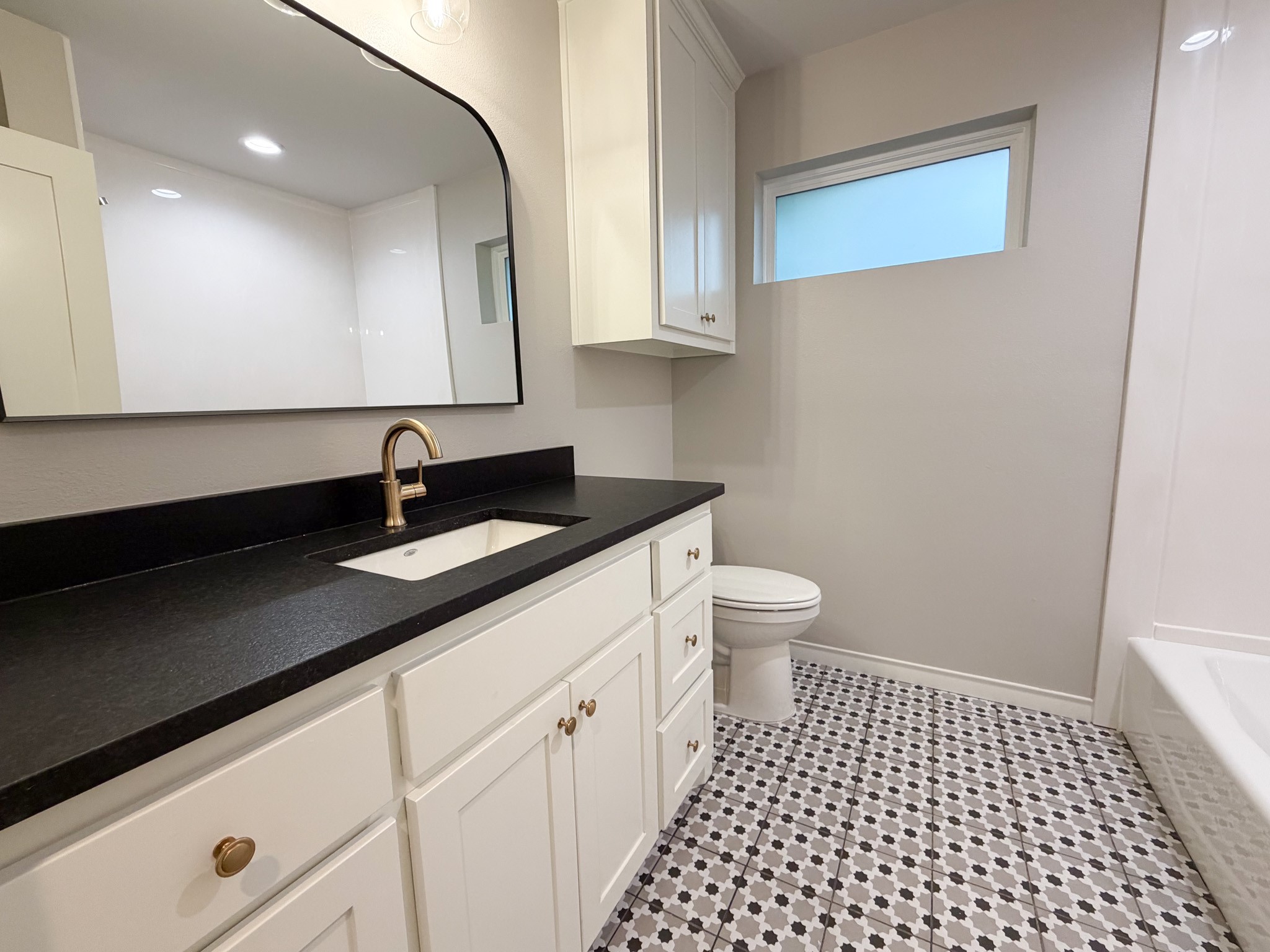 113 Monticello Drive Waxahachie TX 75165