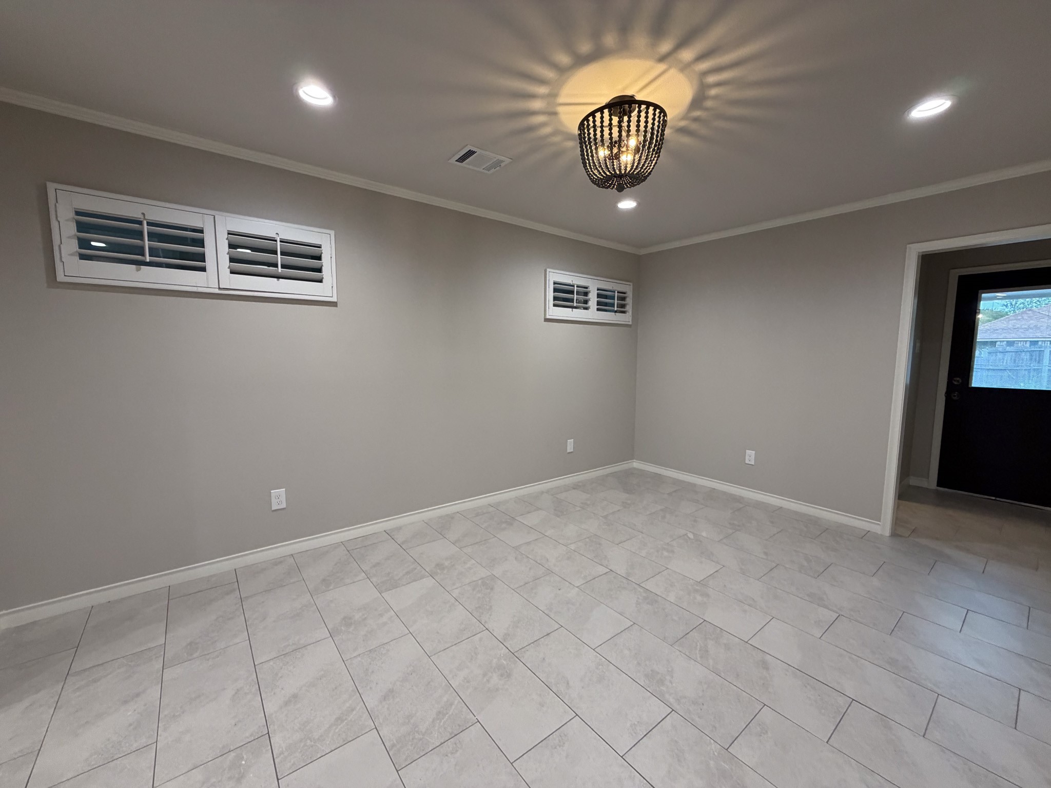 113 Monticello Drive Waxahachie TX 75165