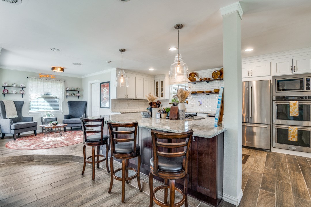 532 W Five Mile Parkway Dallas TX 75224