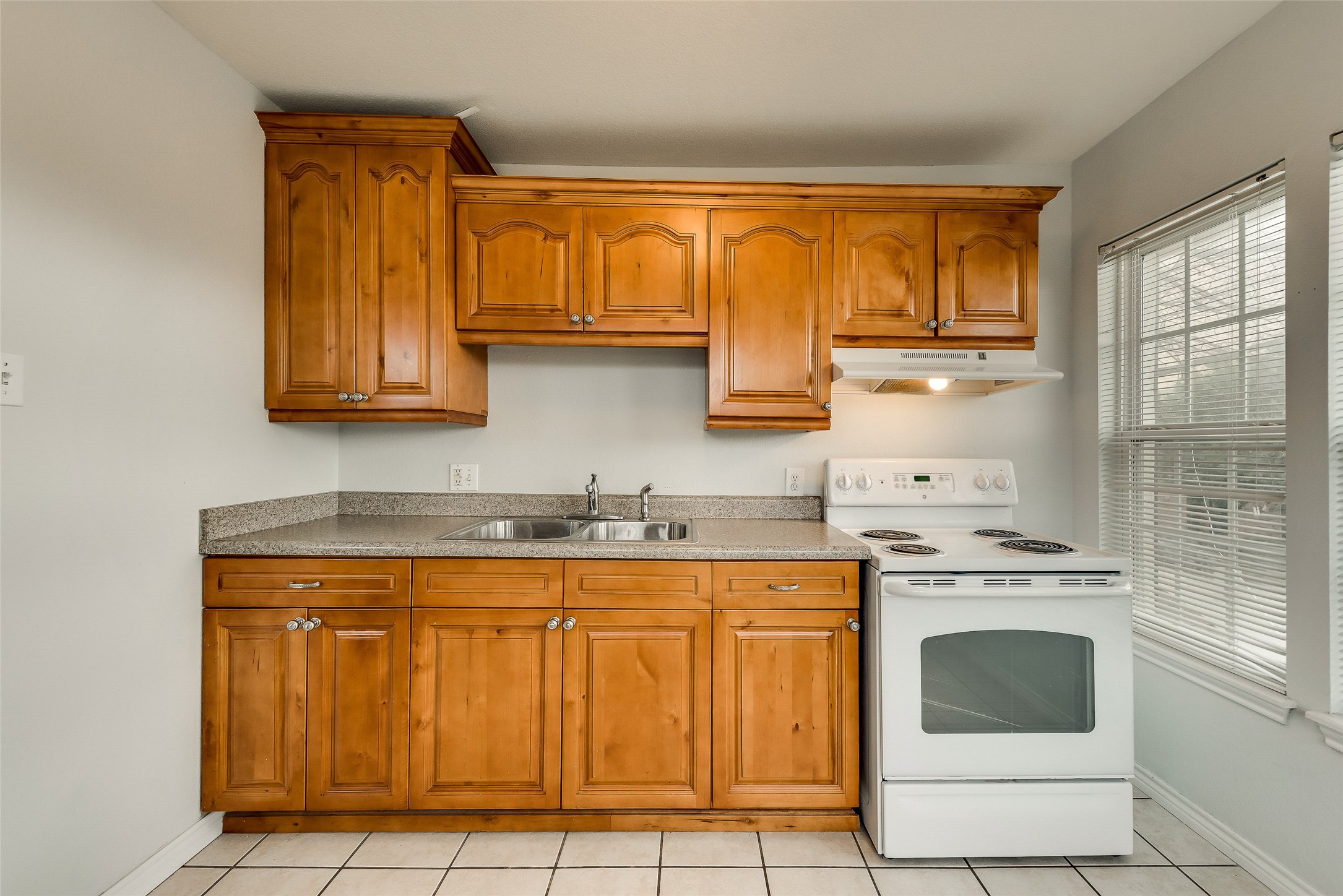 1508 N Peak Street Dallas TX 75204